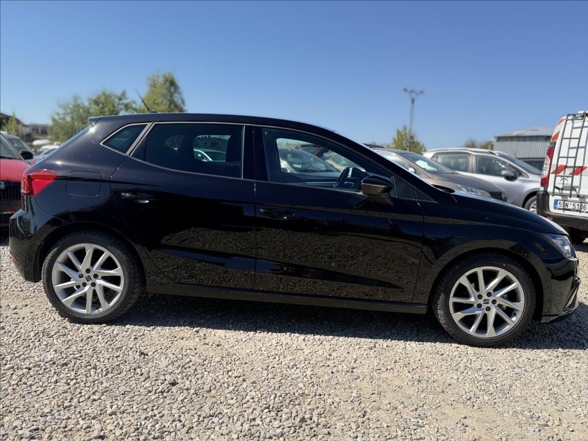 Seat Ibiza, FR 70kW VIRTUAL 6tKm - fotka 4
