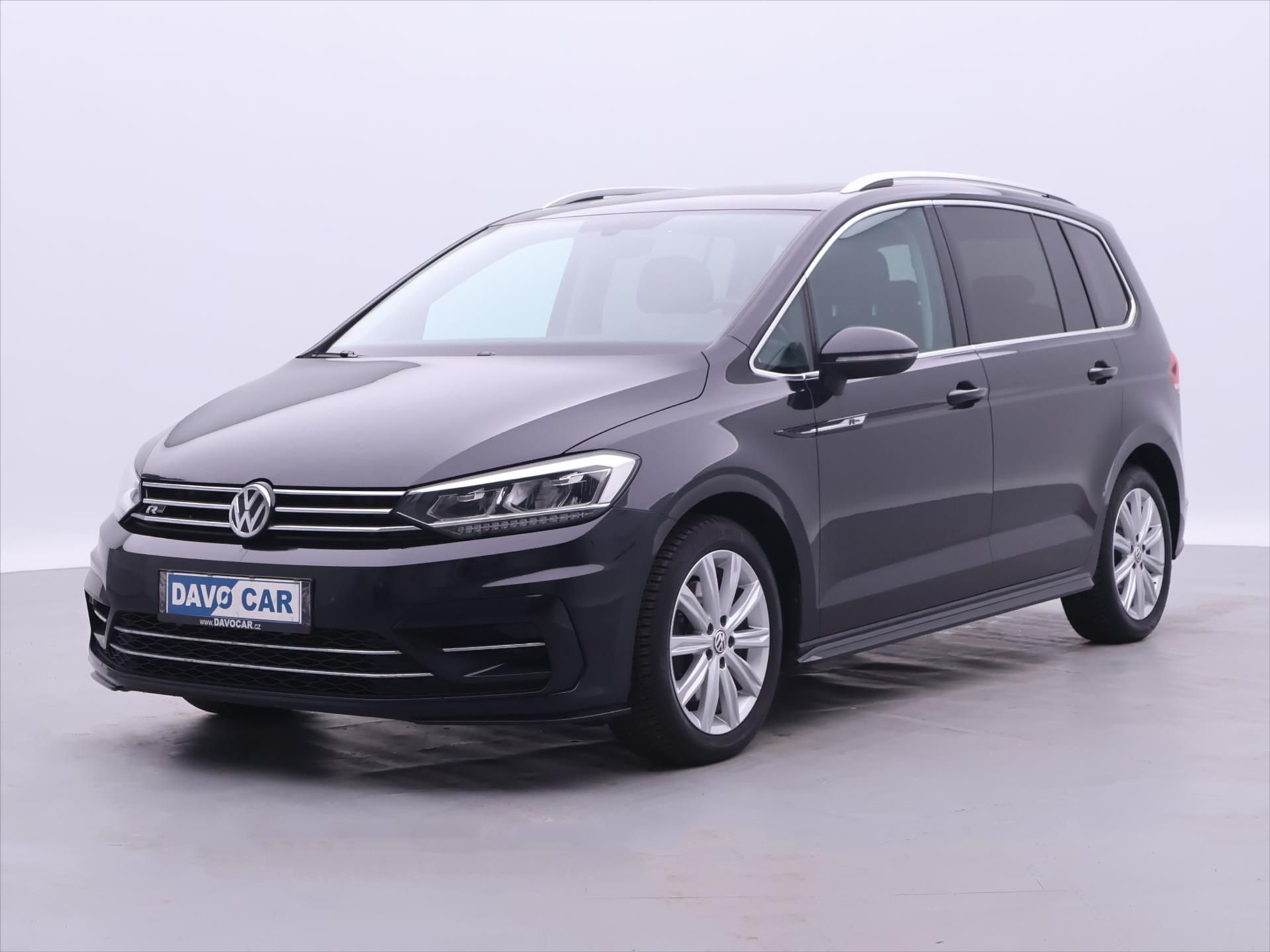 Volkswagen Touran, 1,8 TSI DSG R-line LED Panoram - fotka 3