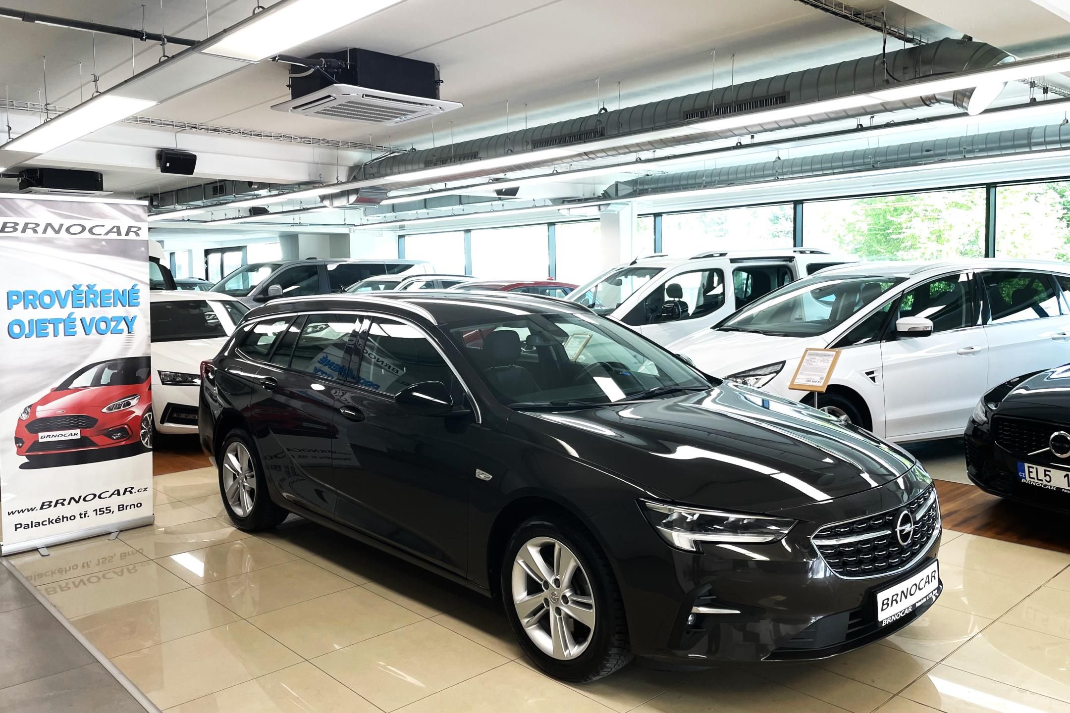 Opel Insignia, ST 2,0CDTi 128kW 4X4, ČR