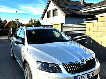 1.6 TDI automat, servisováno