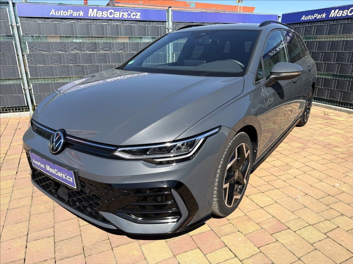 Volkswagen Golf, VIII 1.5 eTSI R-Line DSG - fotka 4