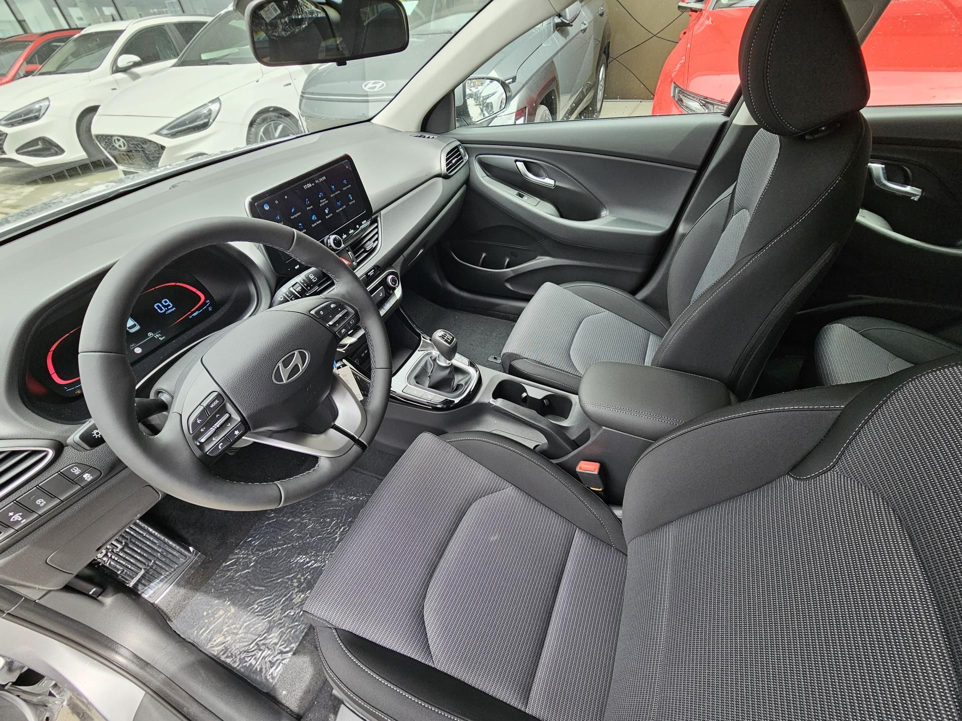 Hyundai i30, WG 1,0 T-GDI MT GO CZECH - fotka 6