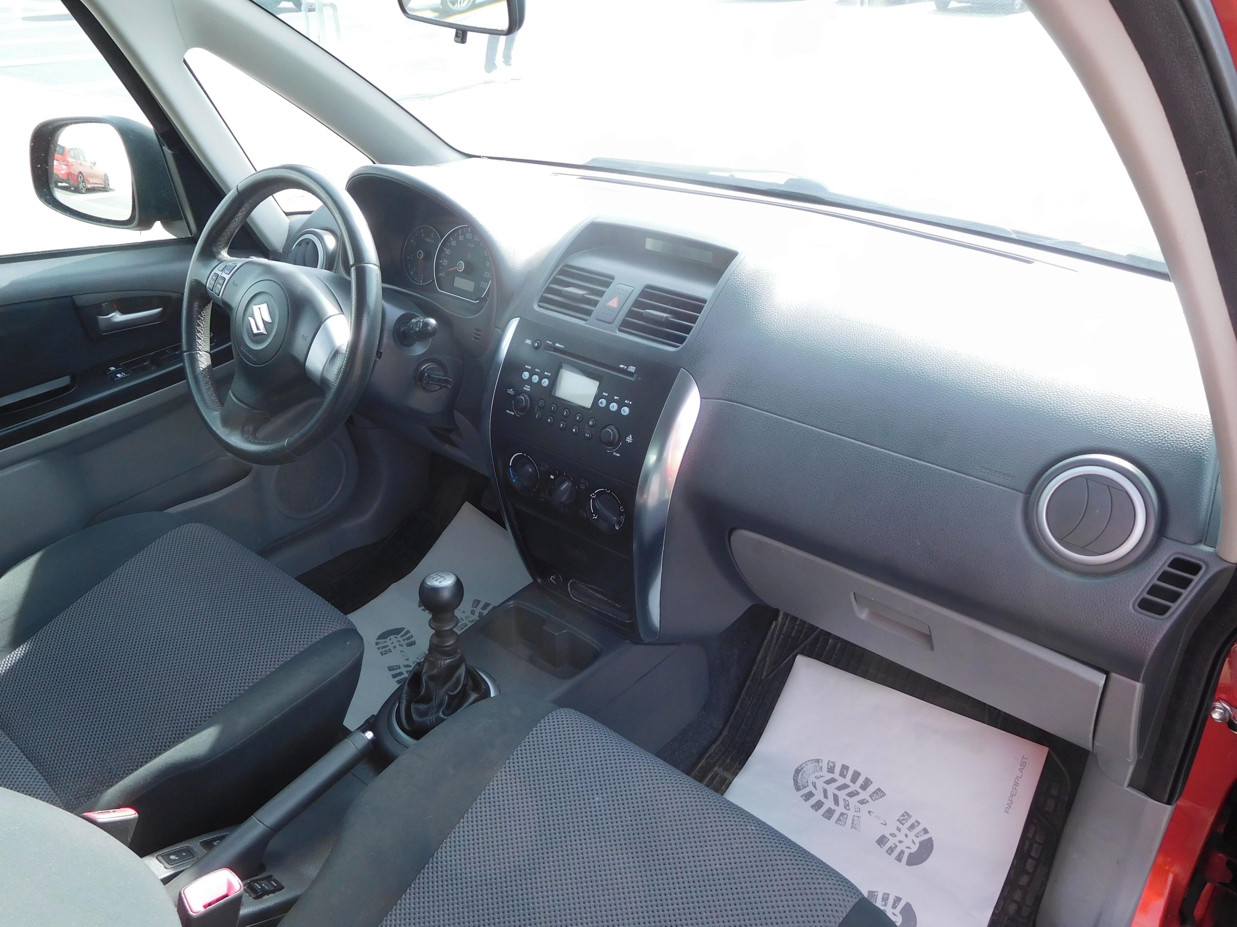 Suzuki SX4, 1.9 GL DDiS 4WD 88kW, 4X4 - fotka 5