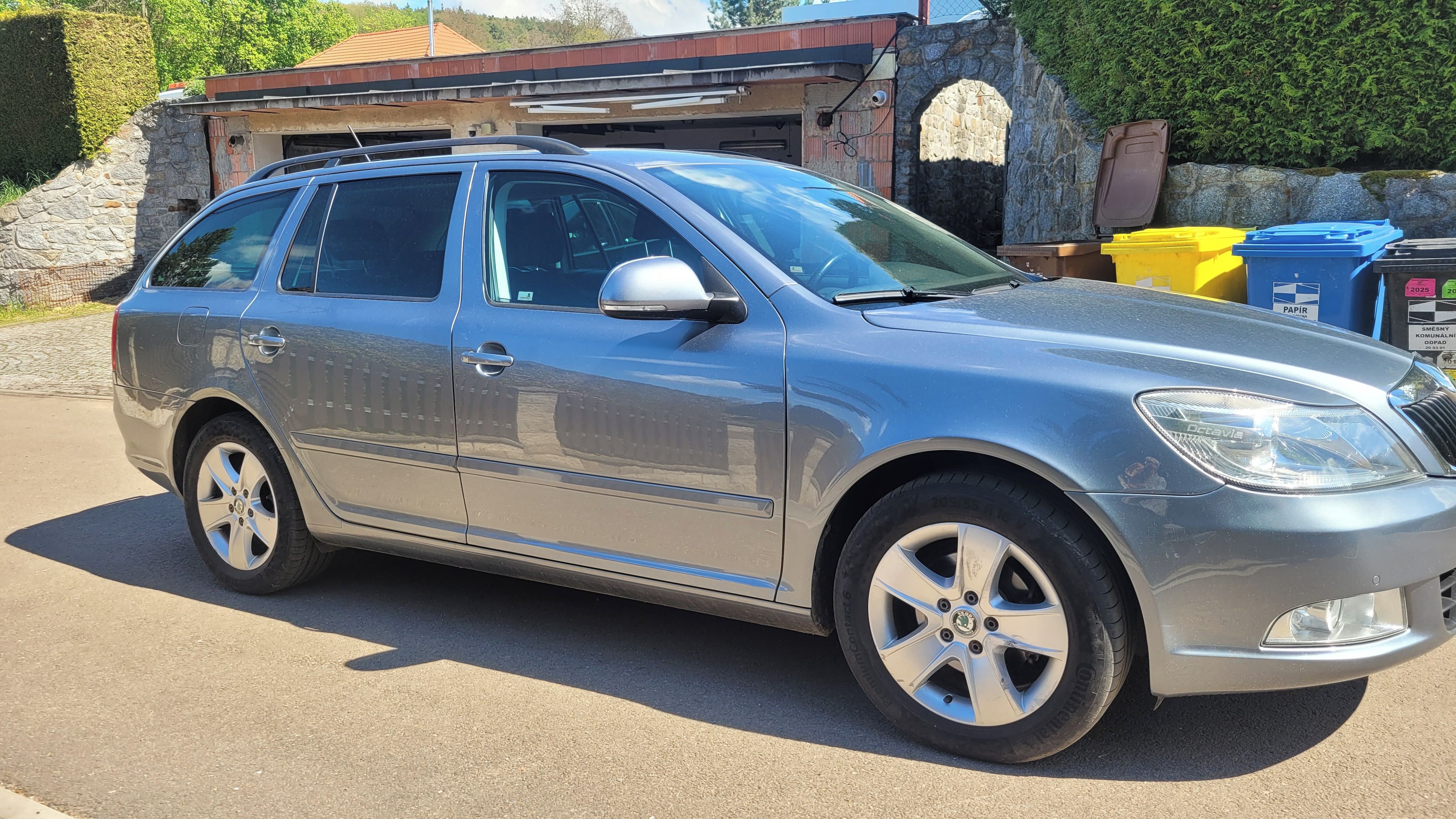 Škoda Octavia - fotka 3