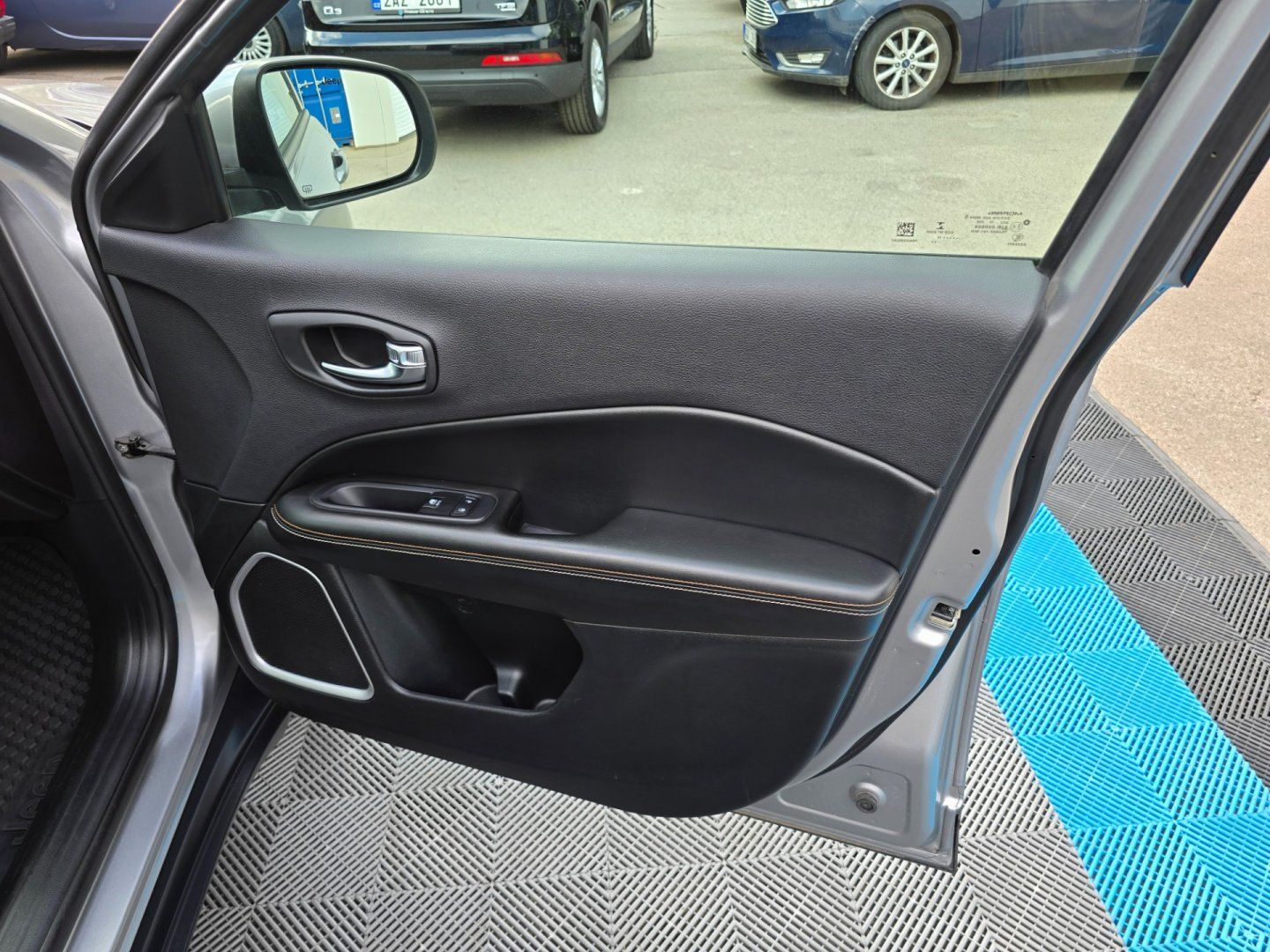 Jeep Compass, 2.0 M-jet/2019/103KW/1.MAJ/AT - fotka 5
