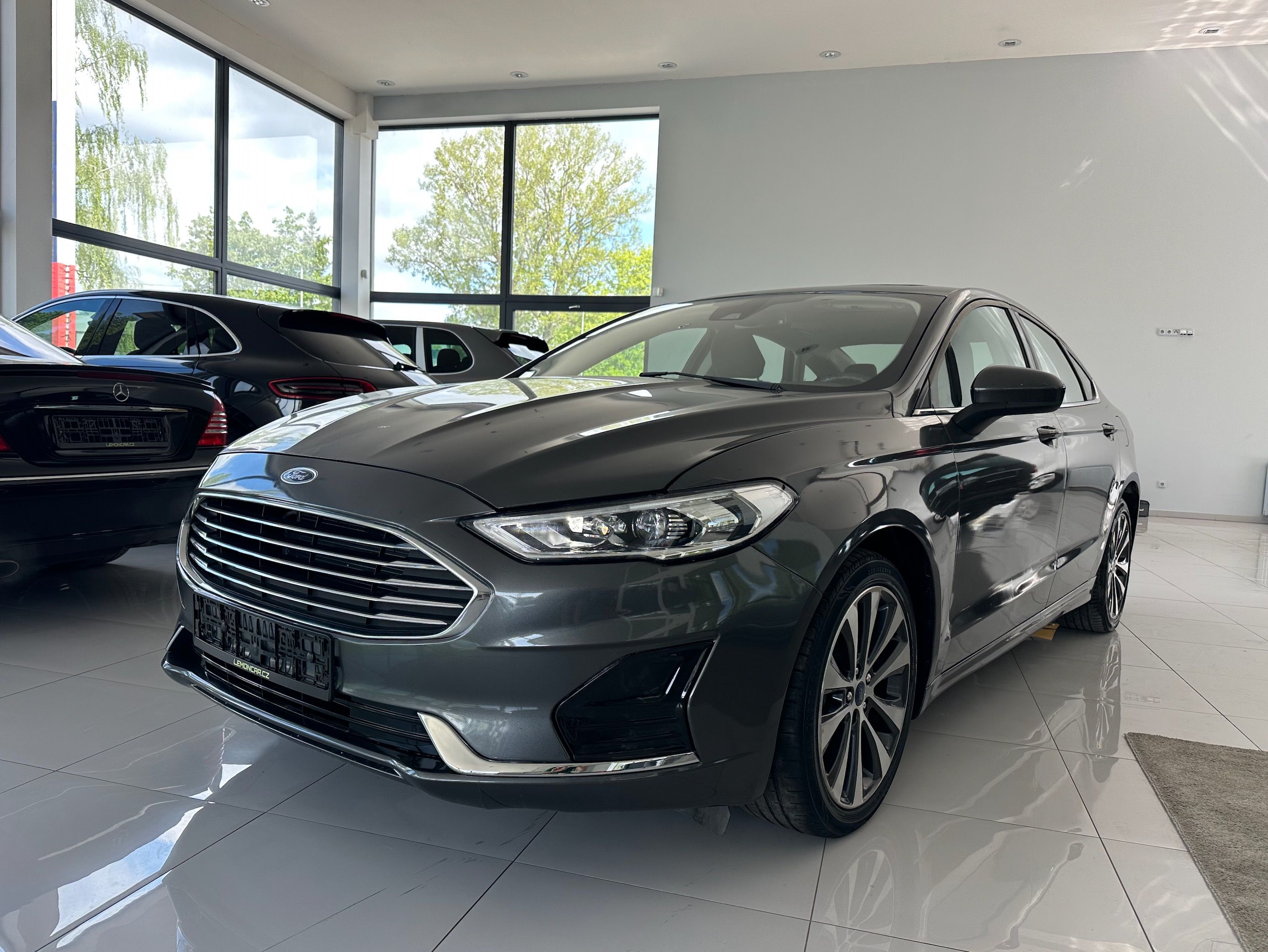 Ford Fusion, 2.0 EcoBoost Turbo 180kW 2020 - fotka 6