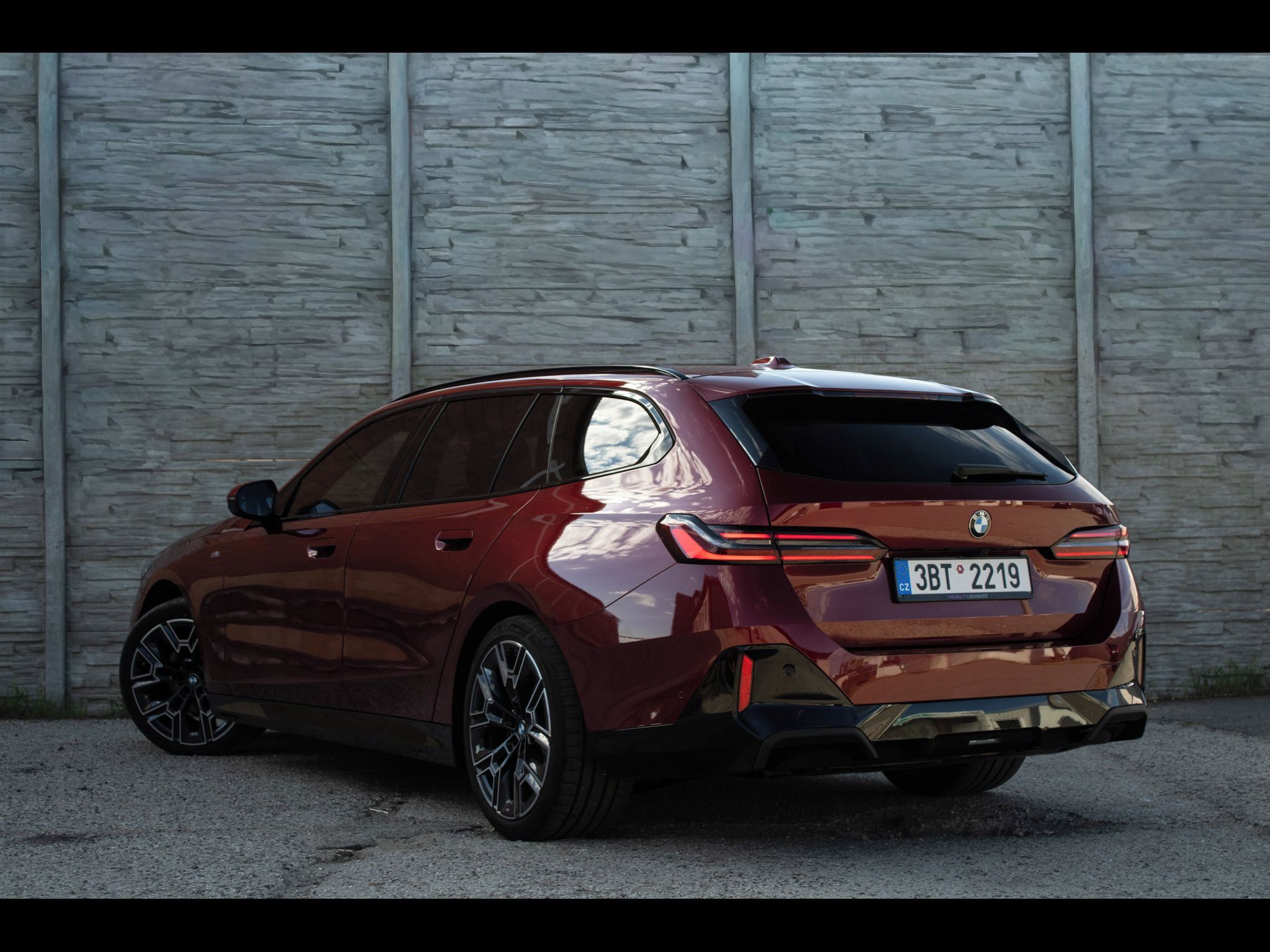 BMW Řada 5 - fotka 5