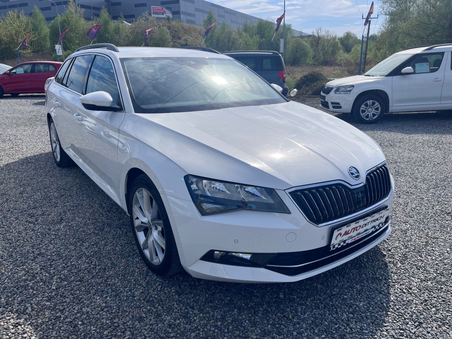 Škoda Superb, 2.0 TDI 110kW - fotka 4