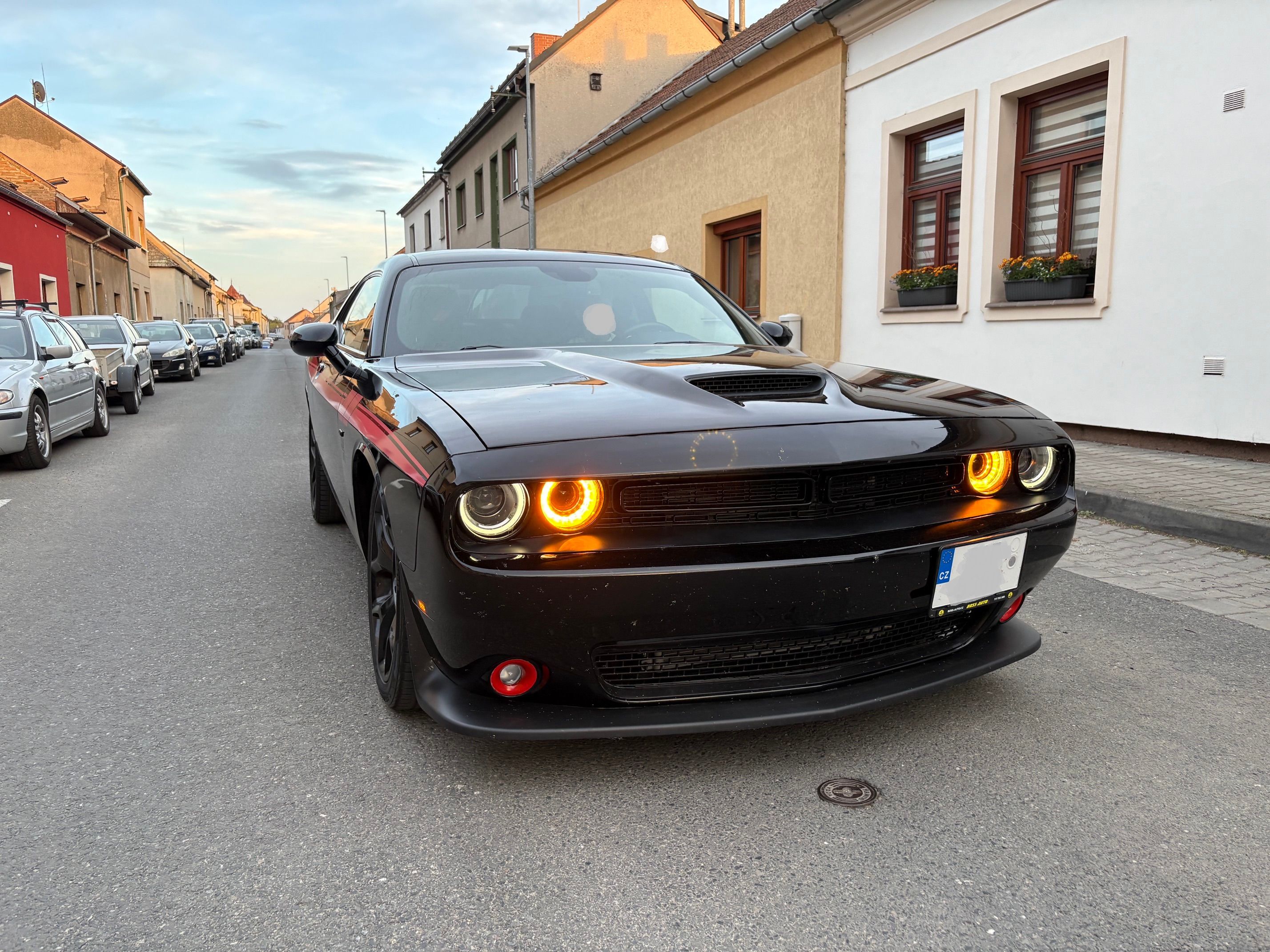 Dodge Challenger, 3.6 cvvt GT pentastar - fotka 3