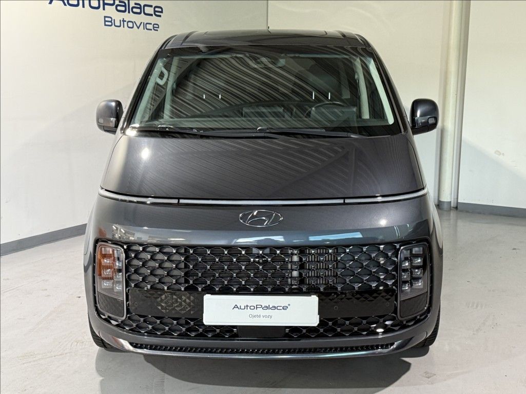 Hyundai Staria, 2,2 CRDI PREMIUM LUXURY PANO - fotka 2