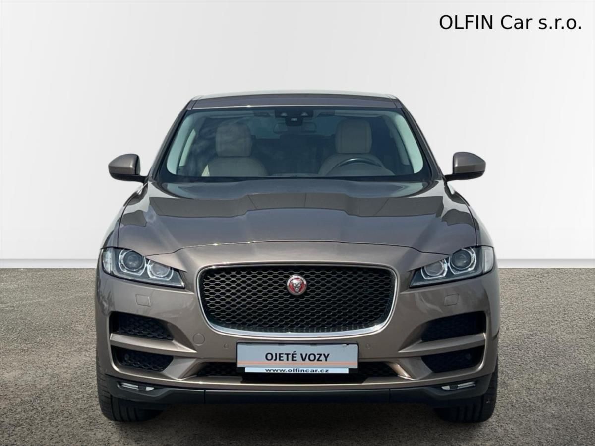 Jaguar F-Pace, 2,0 D 132kW AWD PRESTIGE - fotka 4