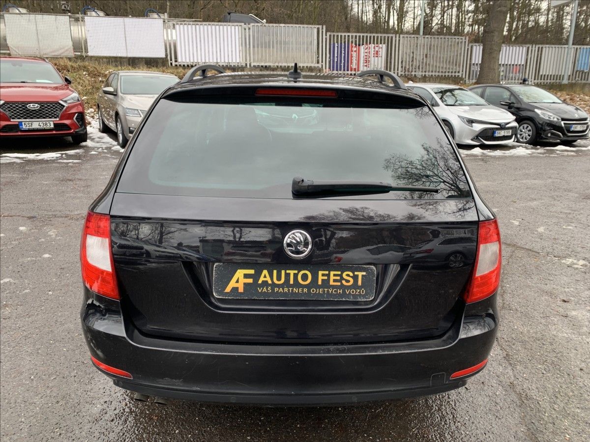 Škoda Superb, 1,6 TDI - fotka 6