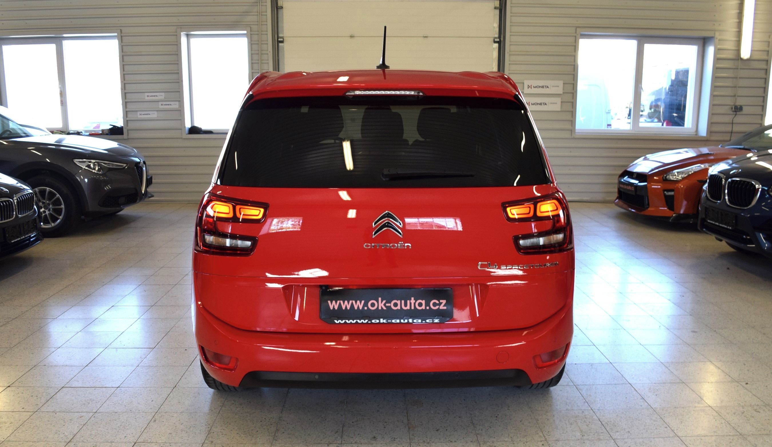 Citroën Grand C4 SpaceTourer, 1.5 BLUEHDI SHINE 7 MÍST-dph - fotka 5