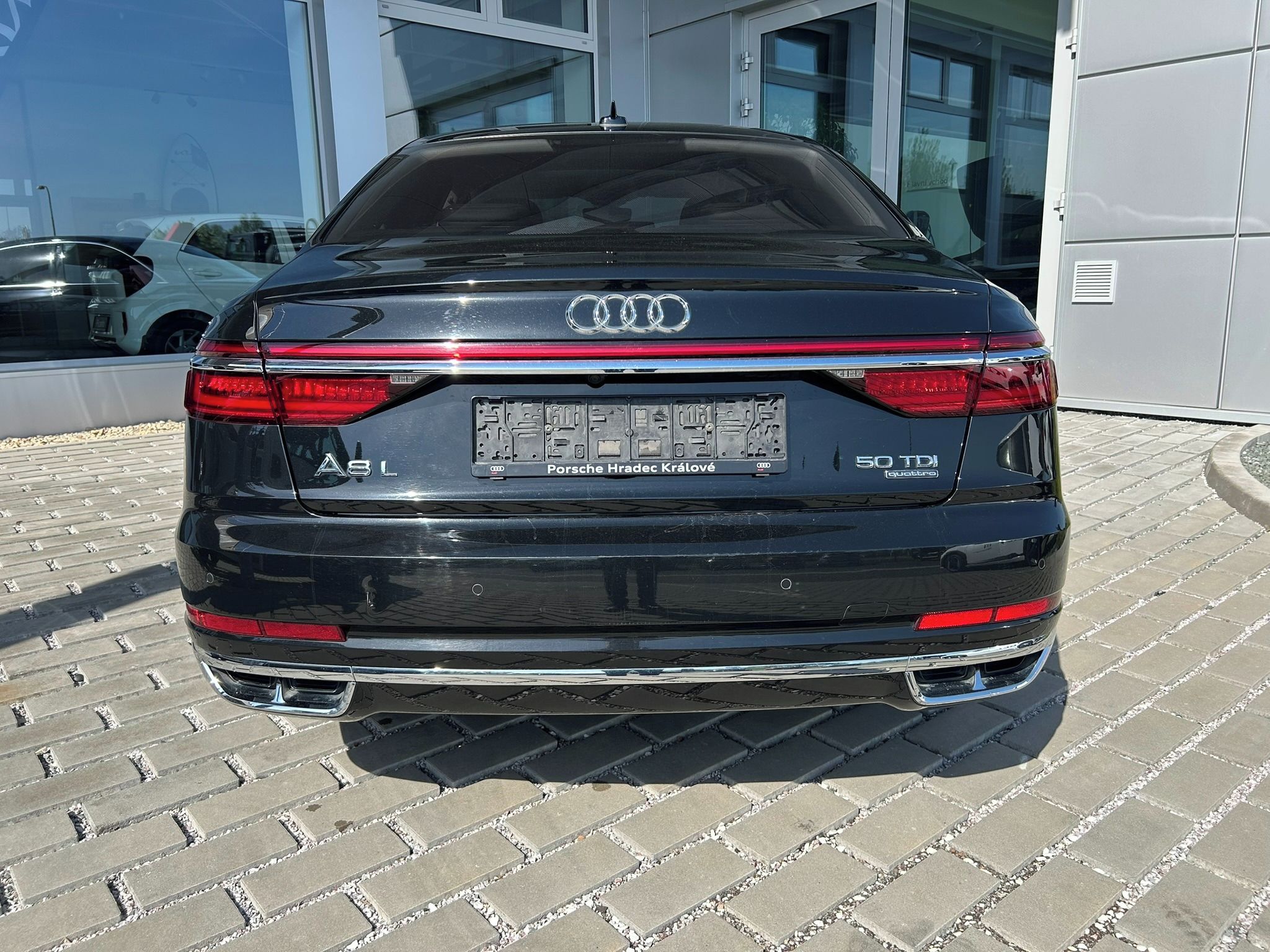 Audi A8, 50 TDI quattro LONG - fotka 6