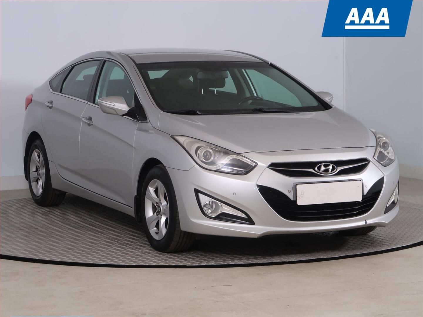 Hyundai i40, 1.7 CRDi, Automatická klima