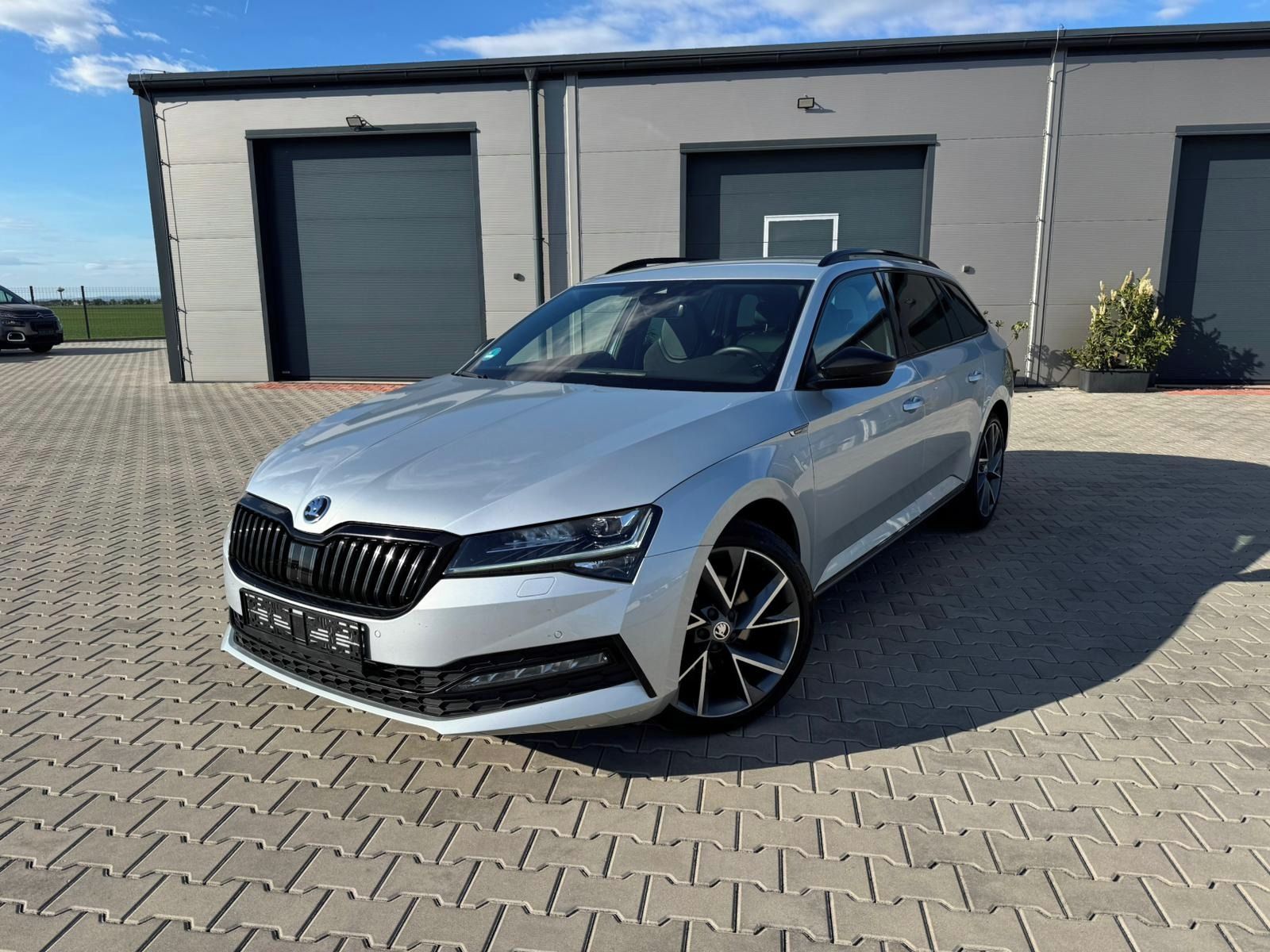Škoda Superb, sportline, 4x4, tažné, dsg - fotka 2