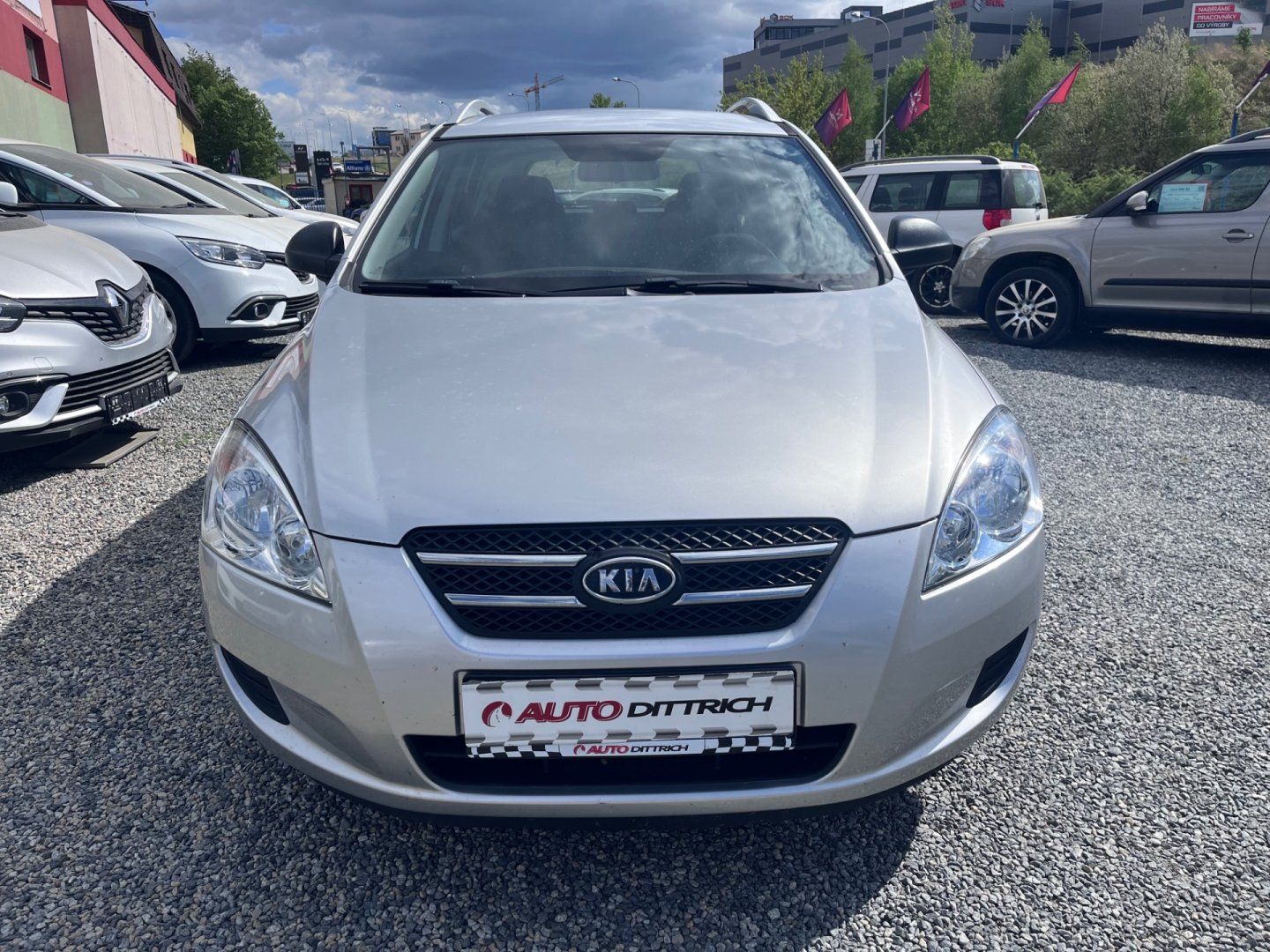 Kia Cee´d, 1.6i KOMFORT - fotka 3