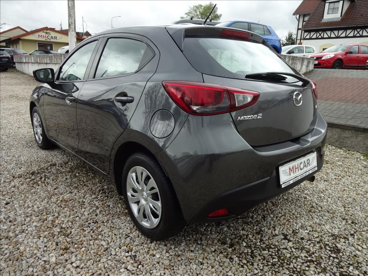 Mazda 2, 1,5 i SKYACTIVE - fotka 5