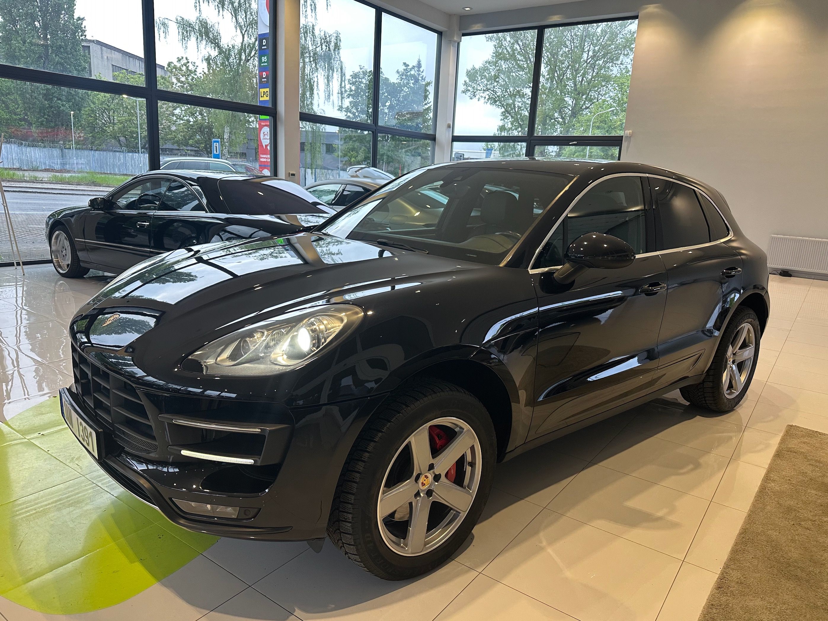 Porsche Macan, Turbo 3.6 - fotka 3