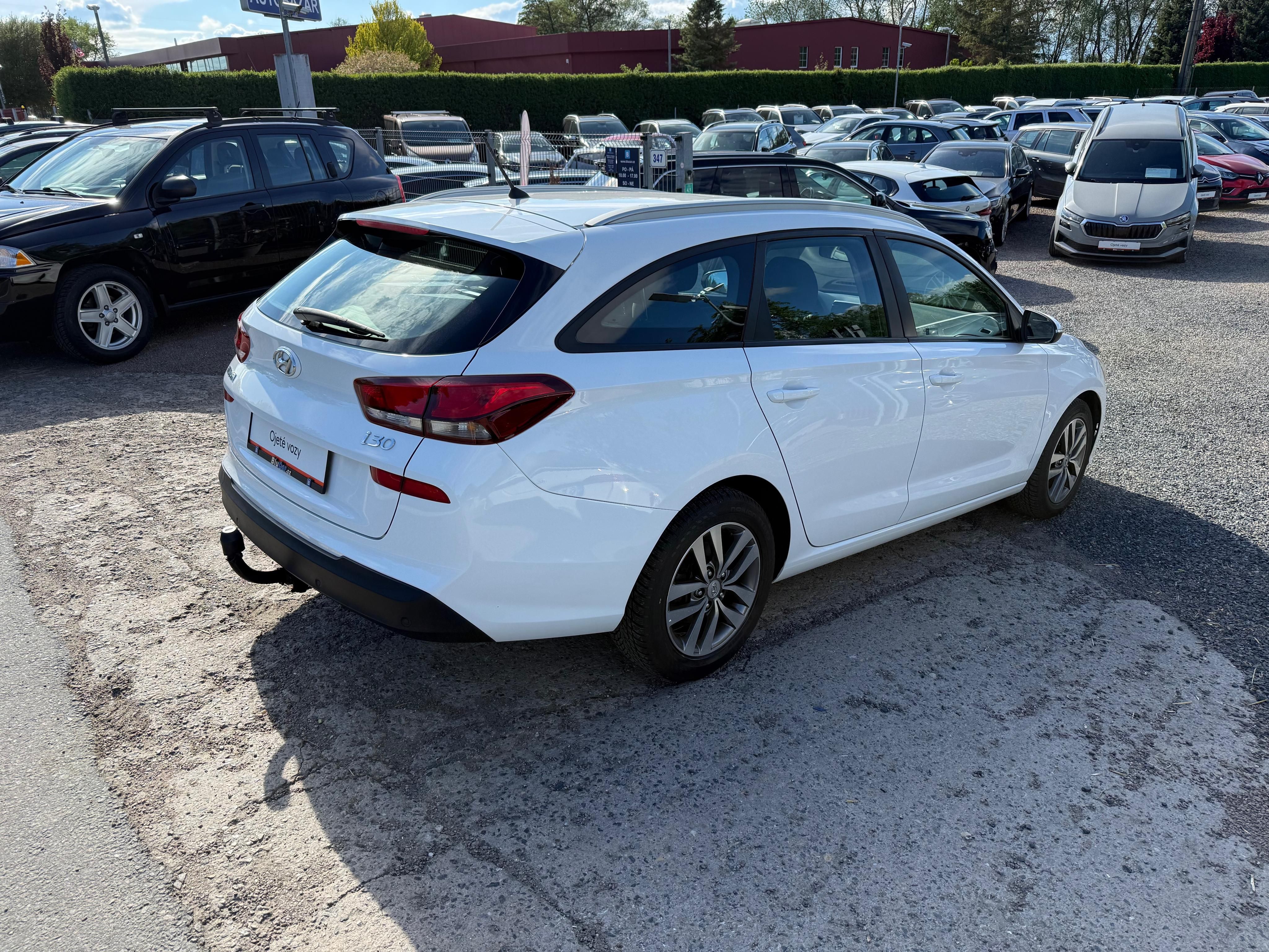 Hyundai i30, 1.4T-GDi ČR Tažné - fotka 6
