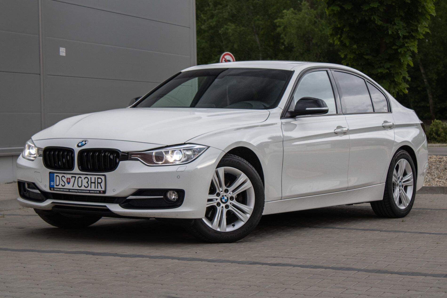 BMW, rad 3