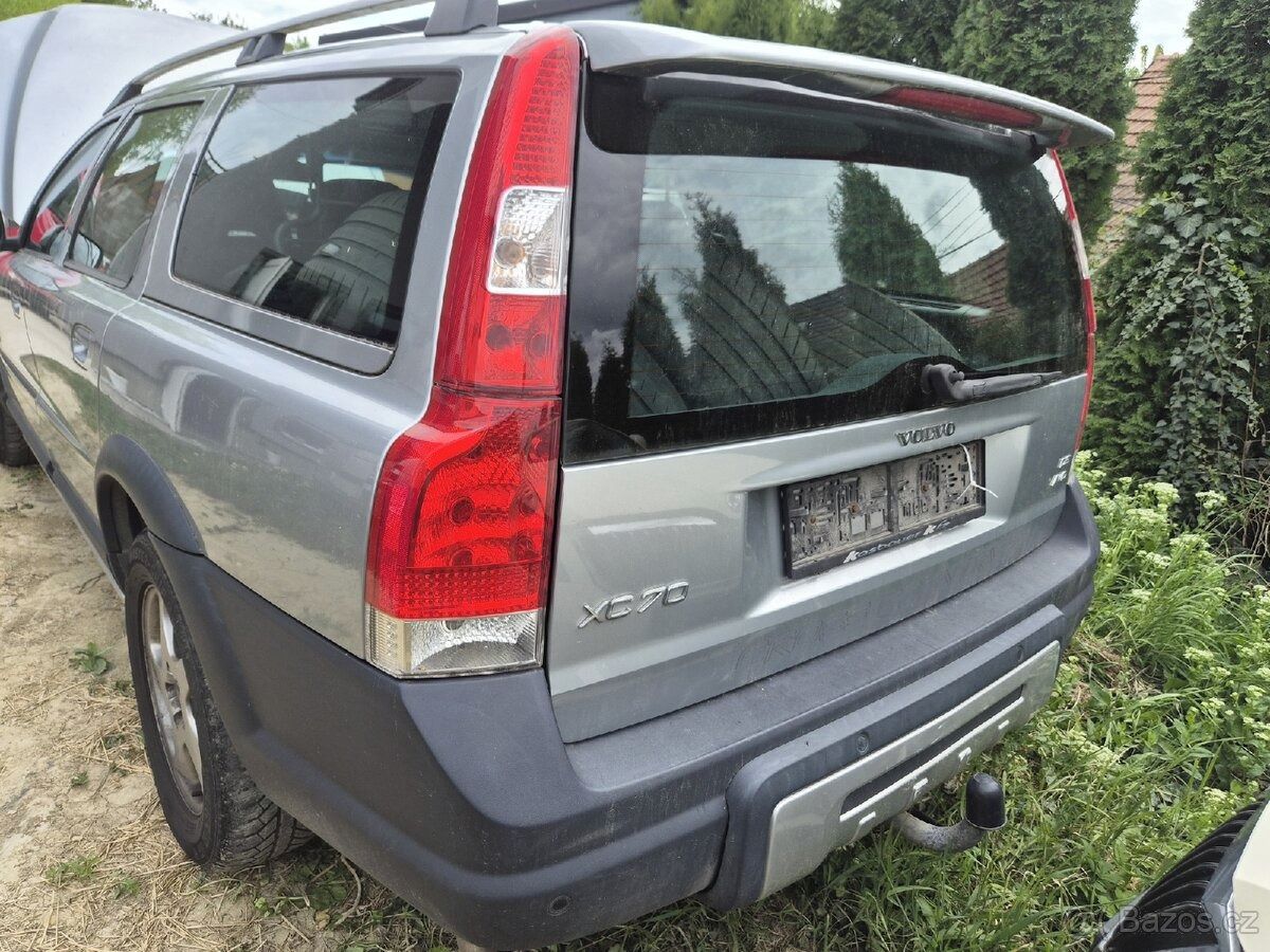 Volvo XC70, CROSS COUNTRY MANUAL - fotka 6