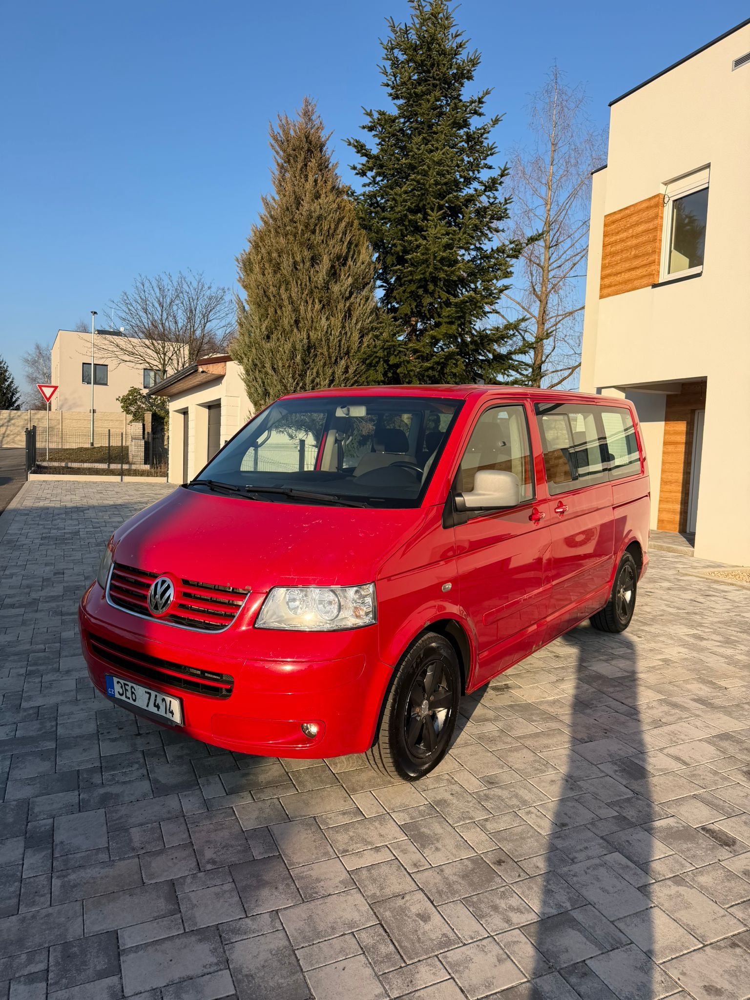 Volkswagen Multivan, 2.5 TDI 96 kW 7 míst webasto