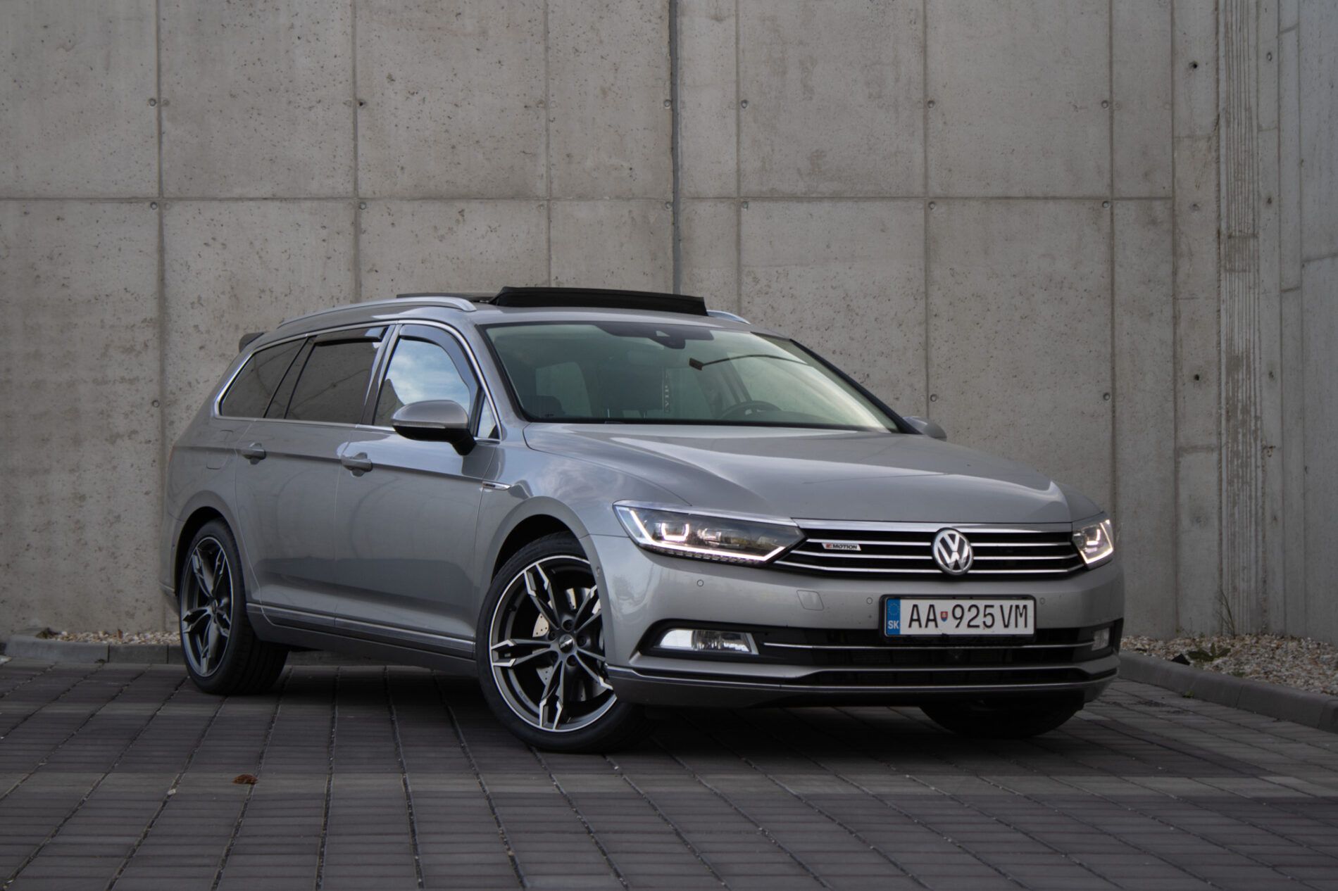 Volkswagen Passat Variant - fotka 3