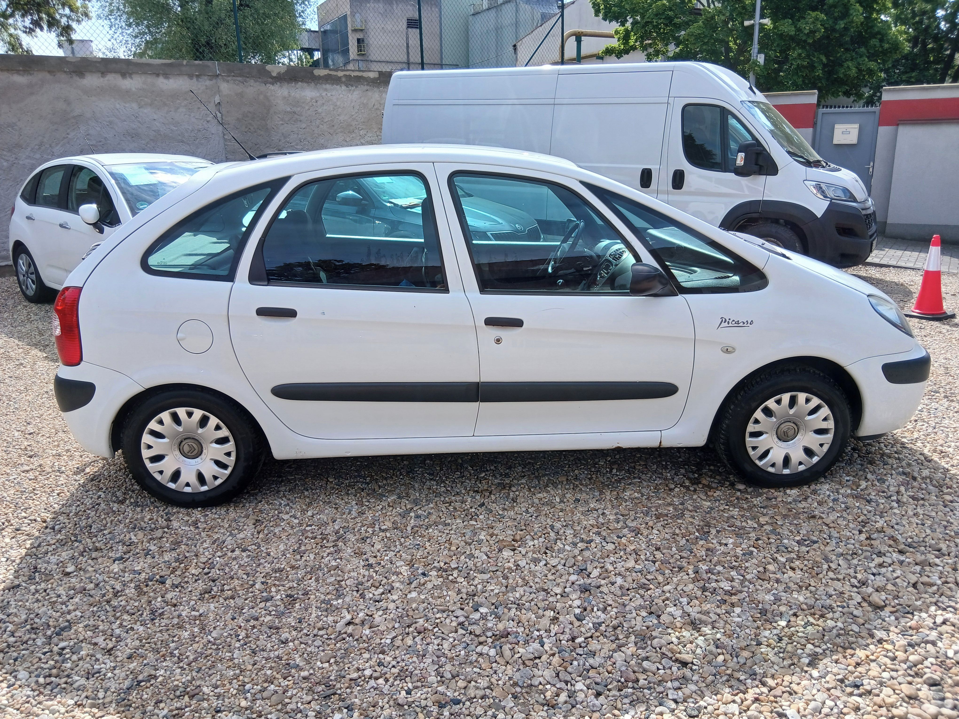 Citroën Xsara Picasso, 1.6HDi 80KW Tažné + Letní kola - fotka 4