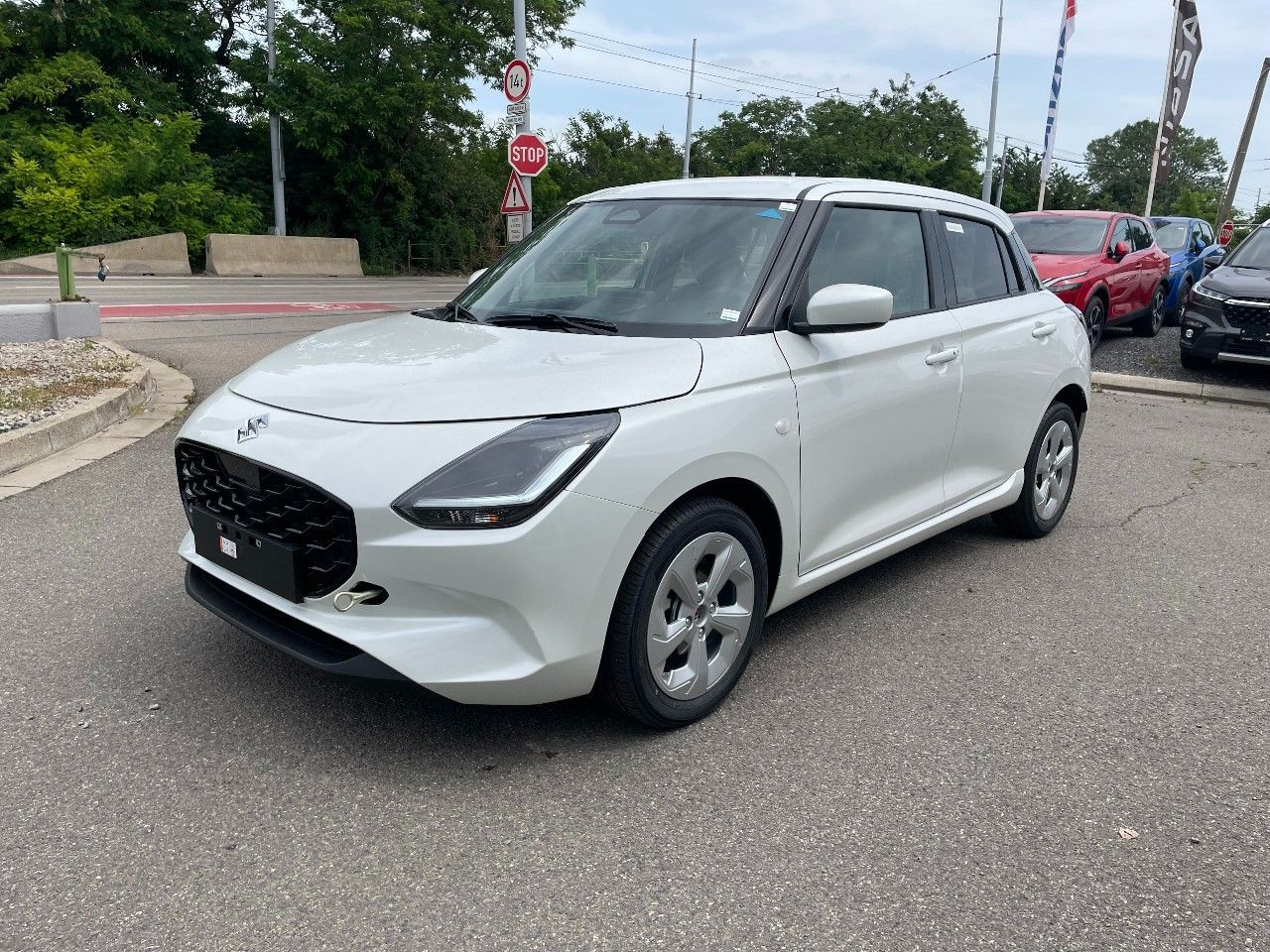 Suzuki Swift, Premium 1,2 DualJet Hybrid - fotka 3