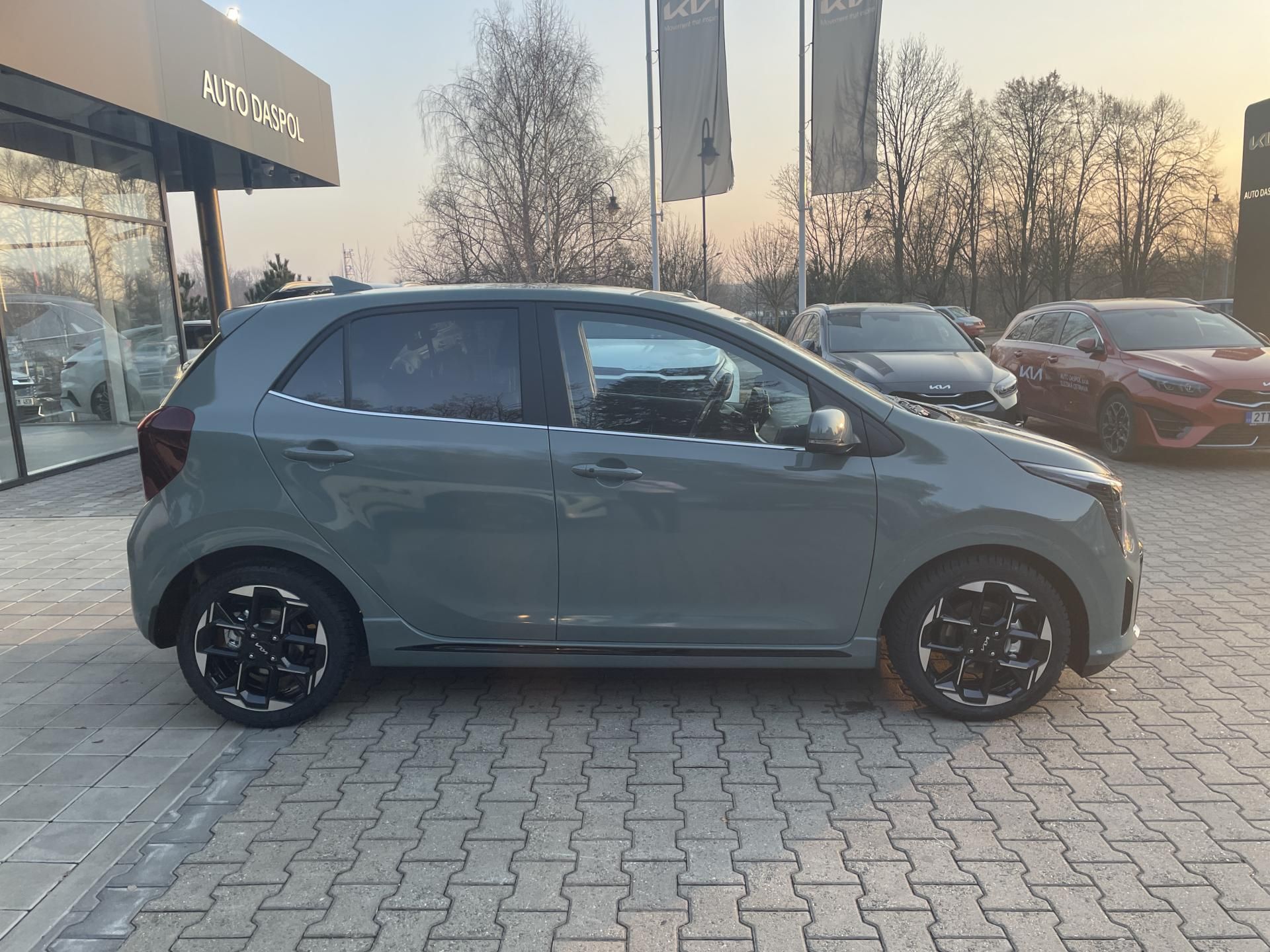 Kia Picanto, 1.0 GDI 5AMT GT-Line (2027) - fotka 2