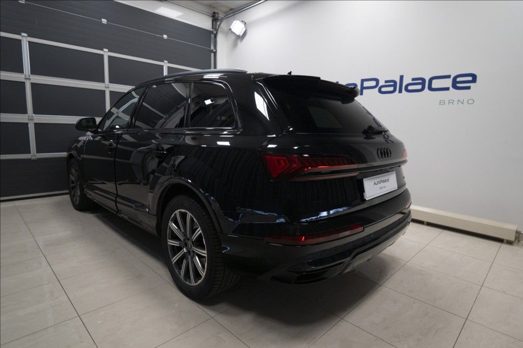 Audi Q7, 3,0 TDI QUATTRO S-LINE ČR - fotka 5