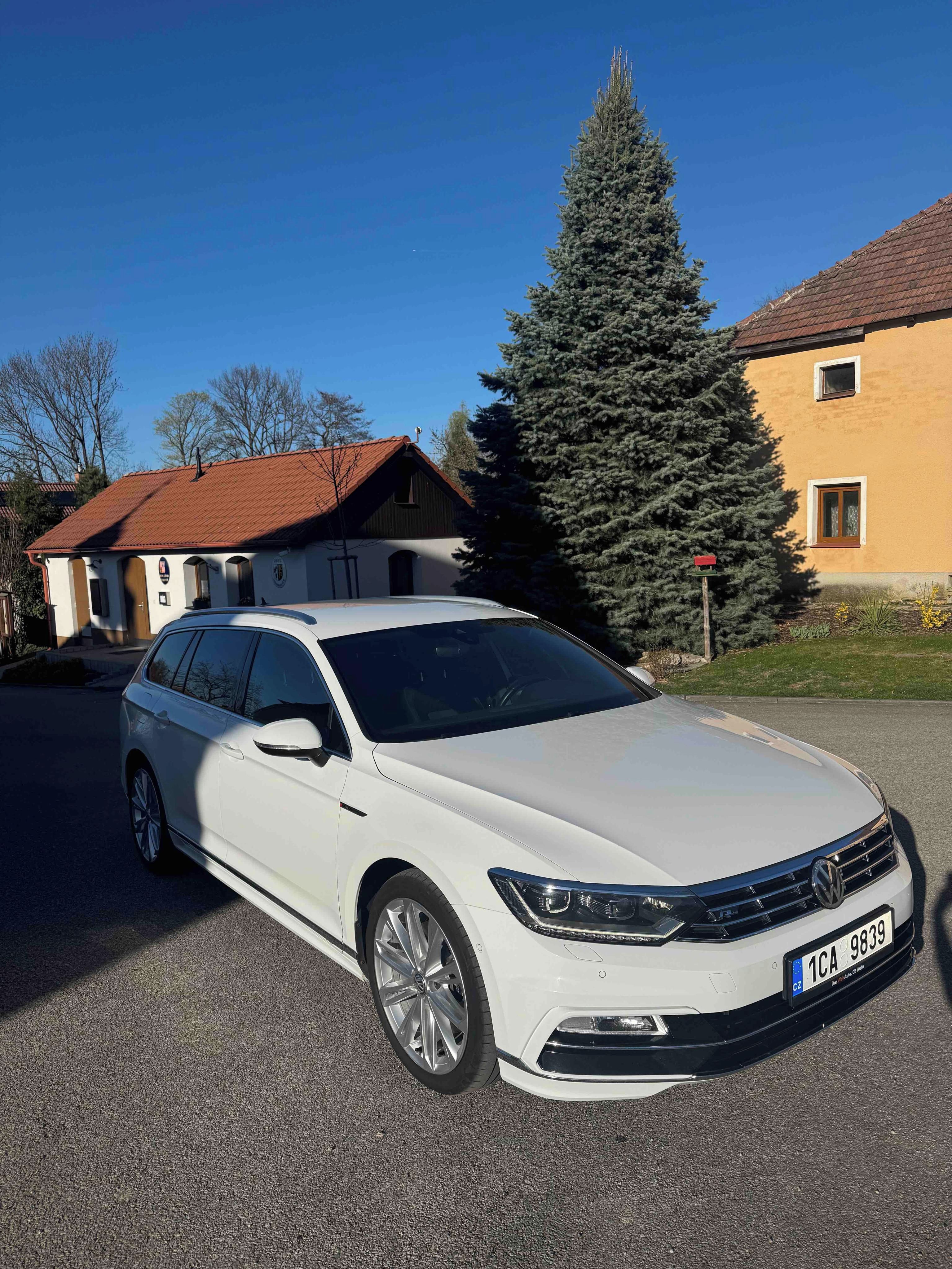 Volkswagen Passat, Volkswagen Passat 2.0tdi 176kw - fotka 3