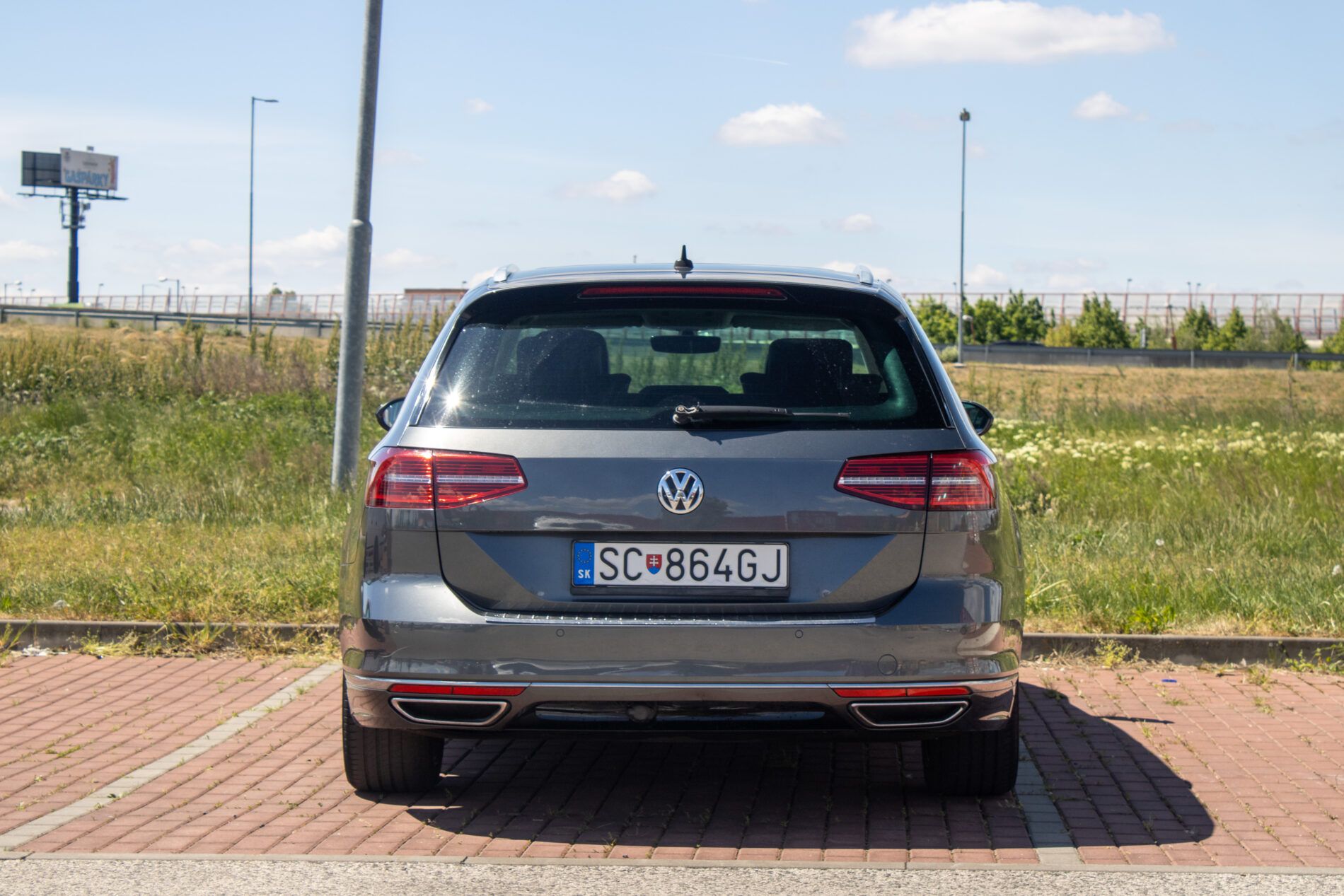 Volkswagen Passat Variant - fotka 6