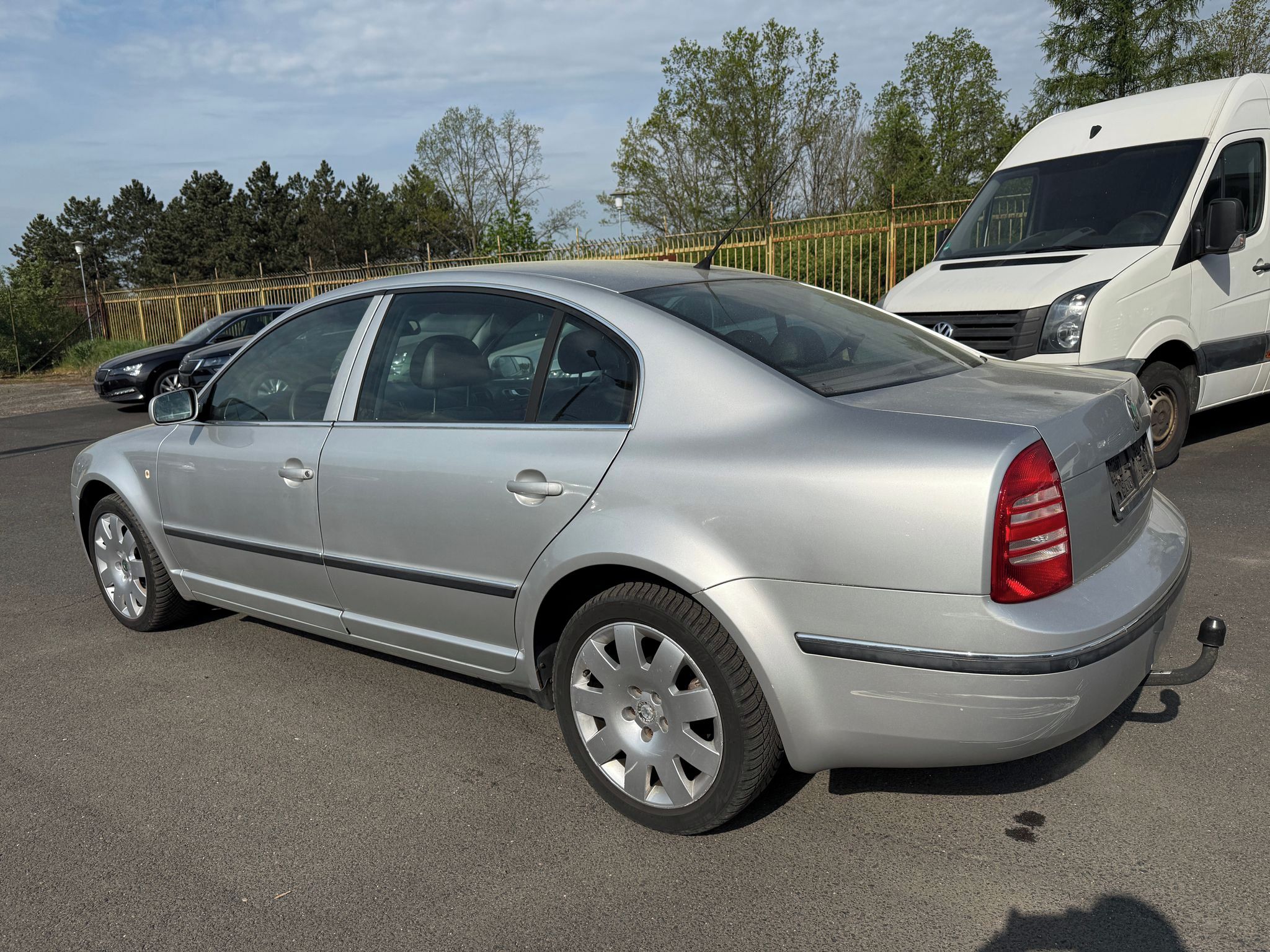 Škoda Superb, 2.8 V6 - fotka 5