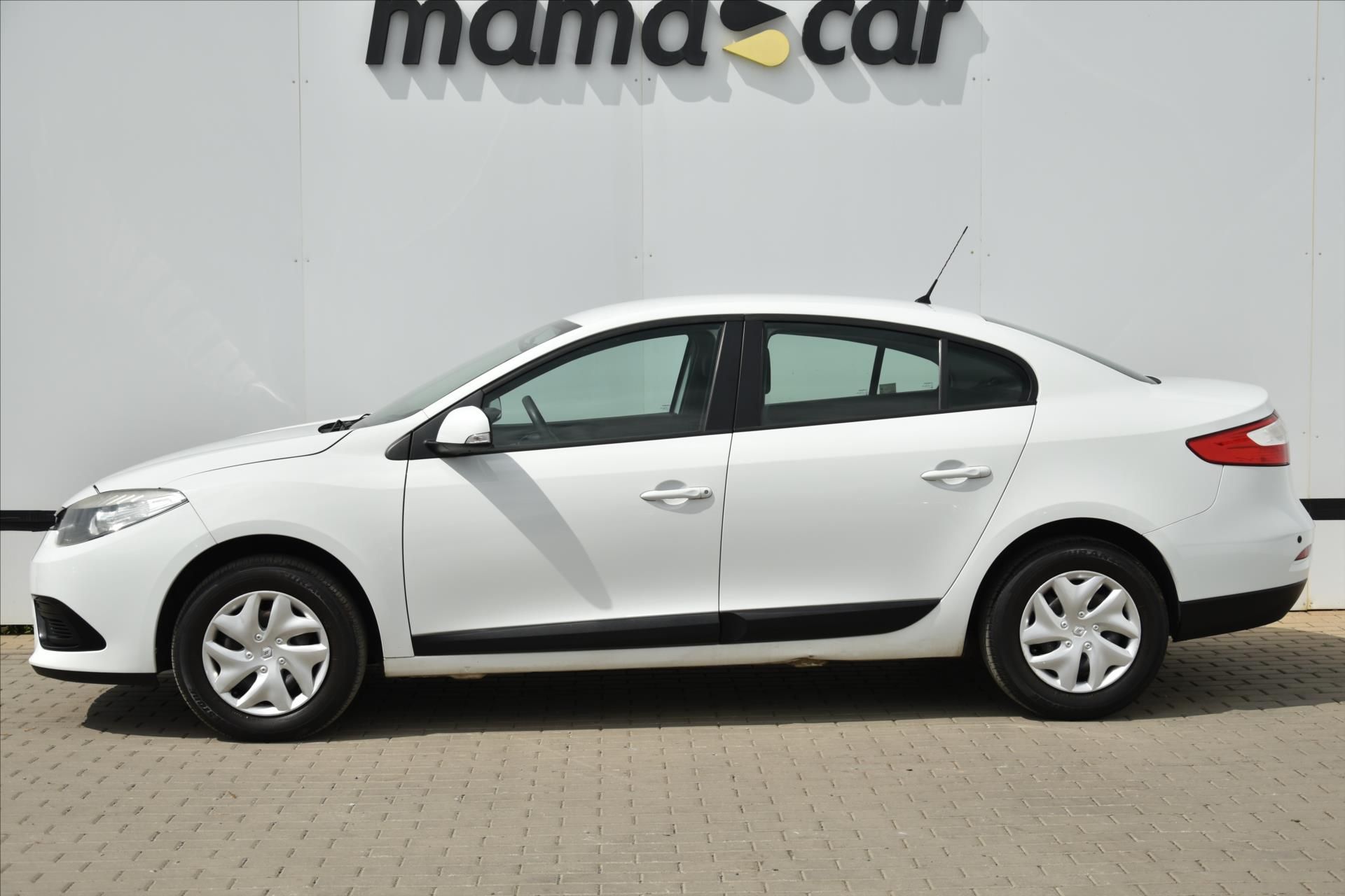 Renault Fluence, 1.6i LPG 1.MAJITEL TAŽNÉ ČR - fotka 4
