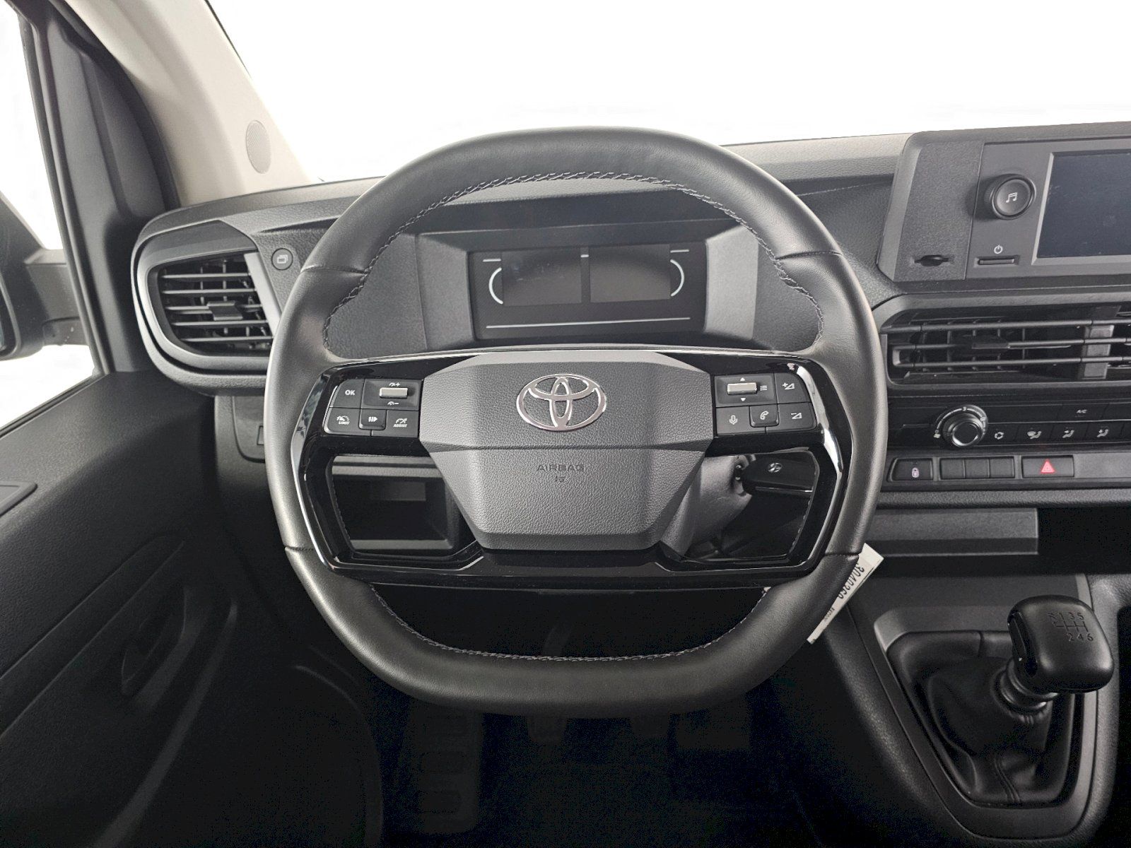 Toyota Proace Verso, 2.0D 140k L2 Combi 8 míst - fotka 5
