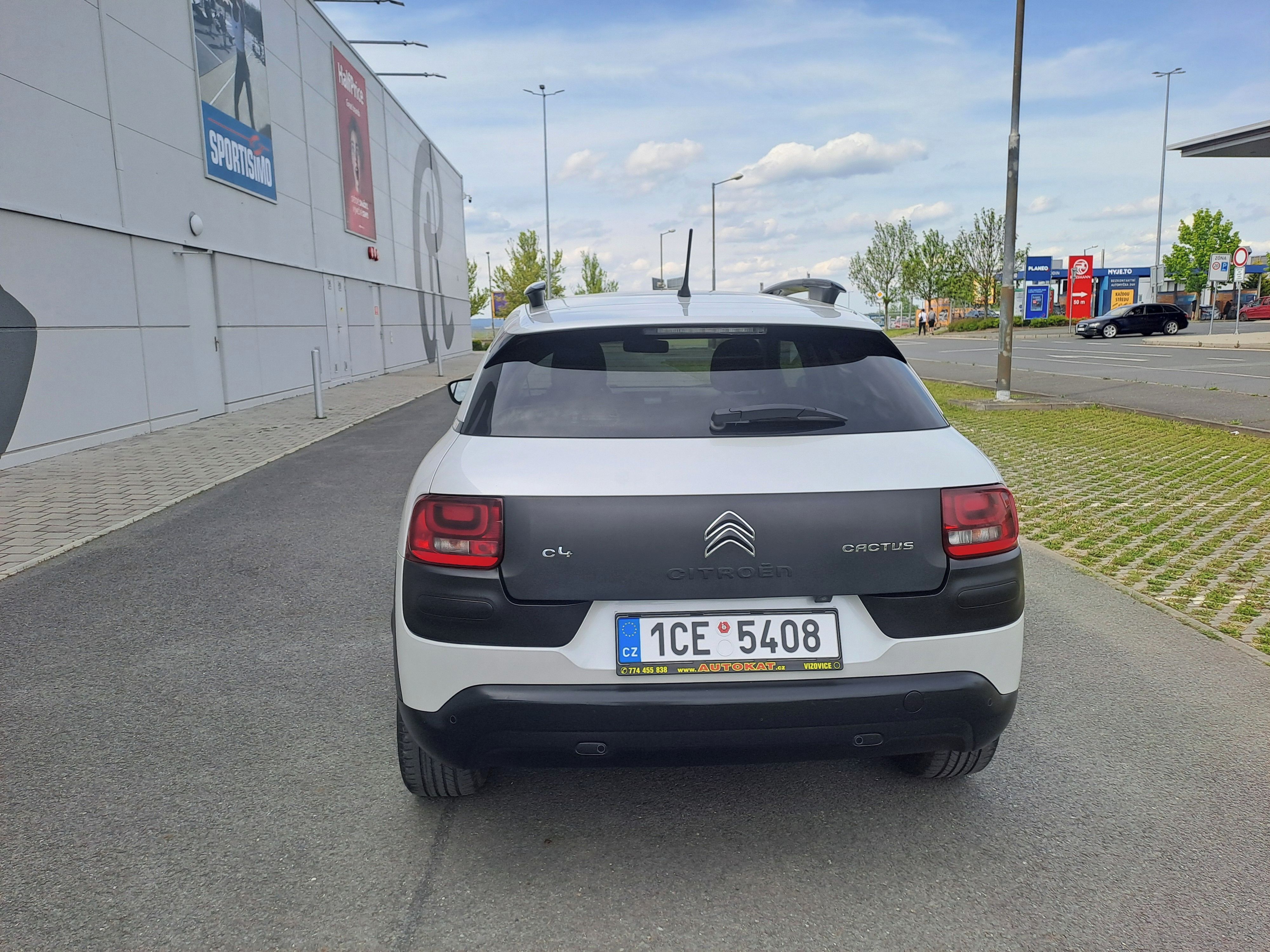 Citroën C4, 1.6HDI 2.MAJ UNIKÁT! LIMITED! - fotka 6