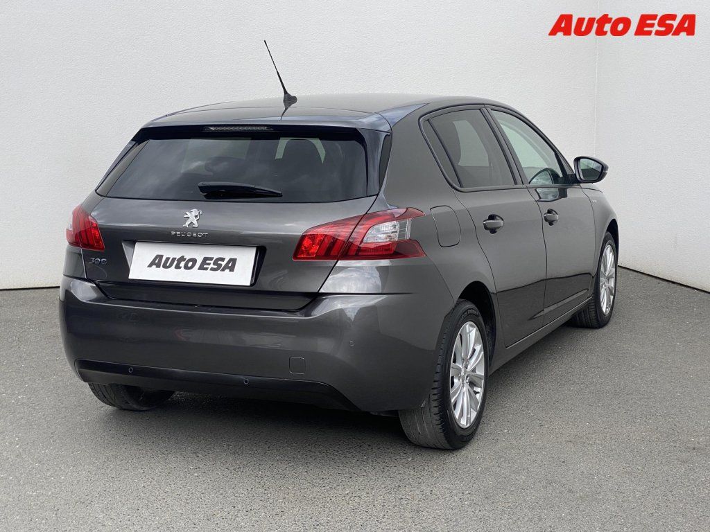Peugeot 308, 1.2 i,Style - fotka 4
