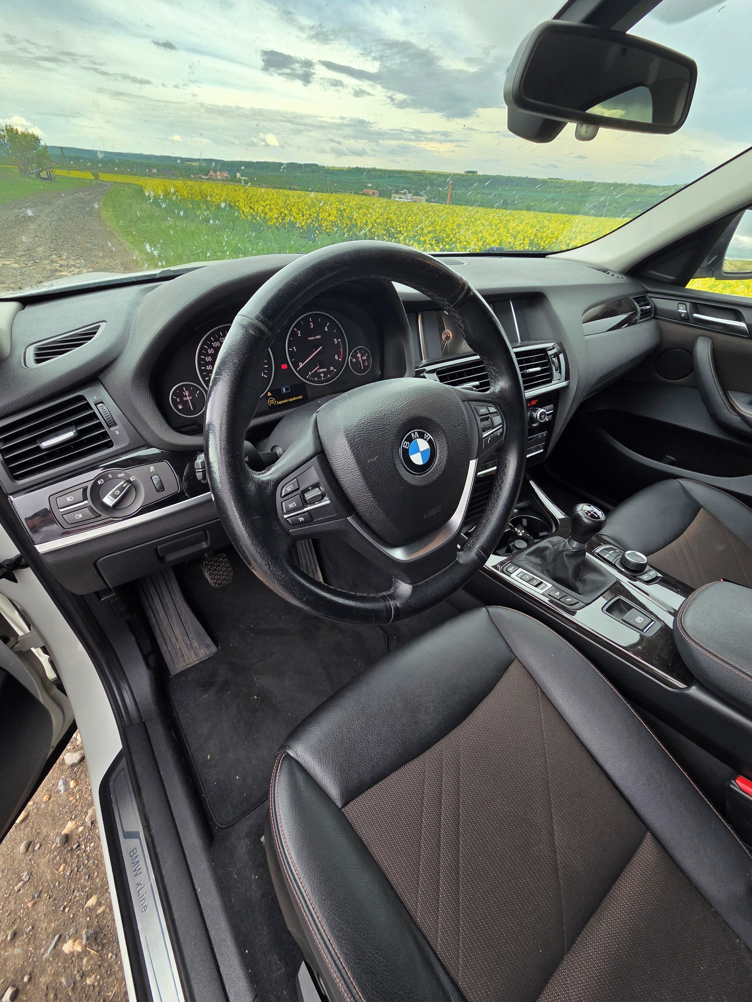 BMW X4, MANUAL SLUŠNÝ STAV xdrive - fotka 3