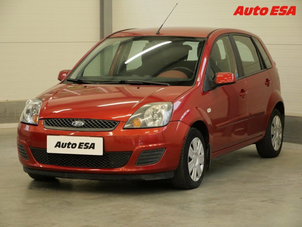 Ford Fiesta, 1.2i,ČR - fotka 3