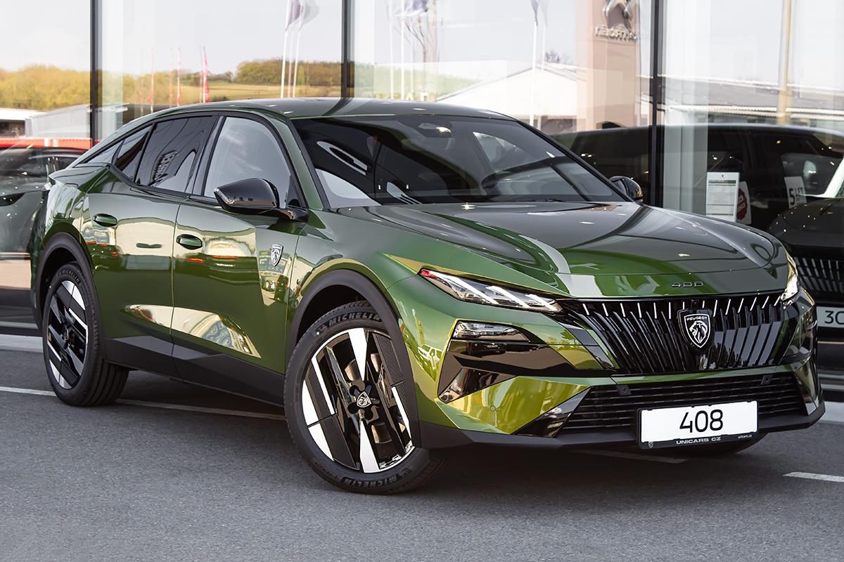 Peugeot 408, 1,2 ALLURE Hybrid 145 e-DCS6 - fotka 3