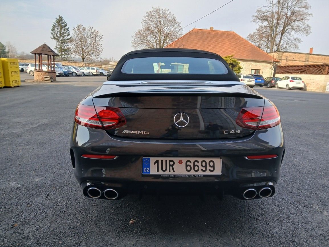 Mercedes-Benz Třídy C, C 43 AMG Biturbo 4Matic - fotka 6