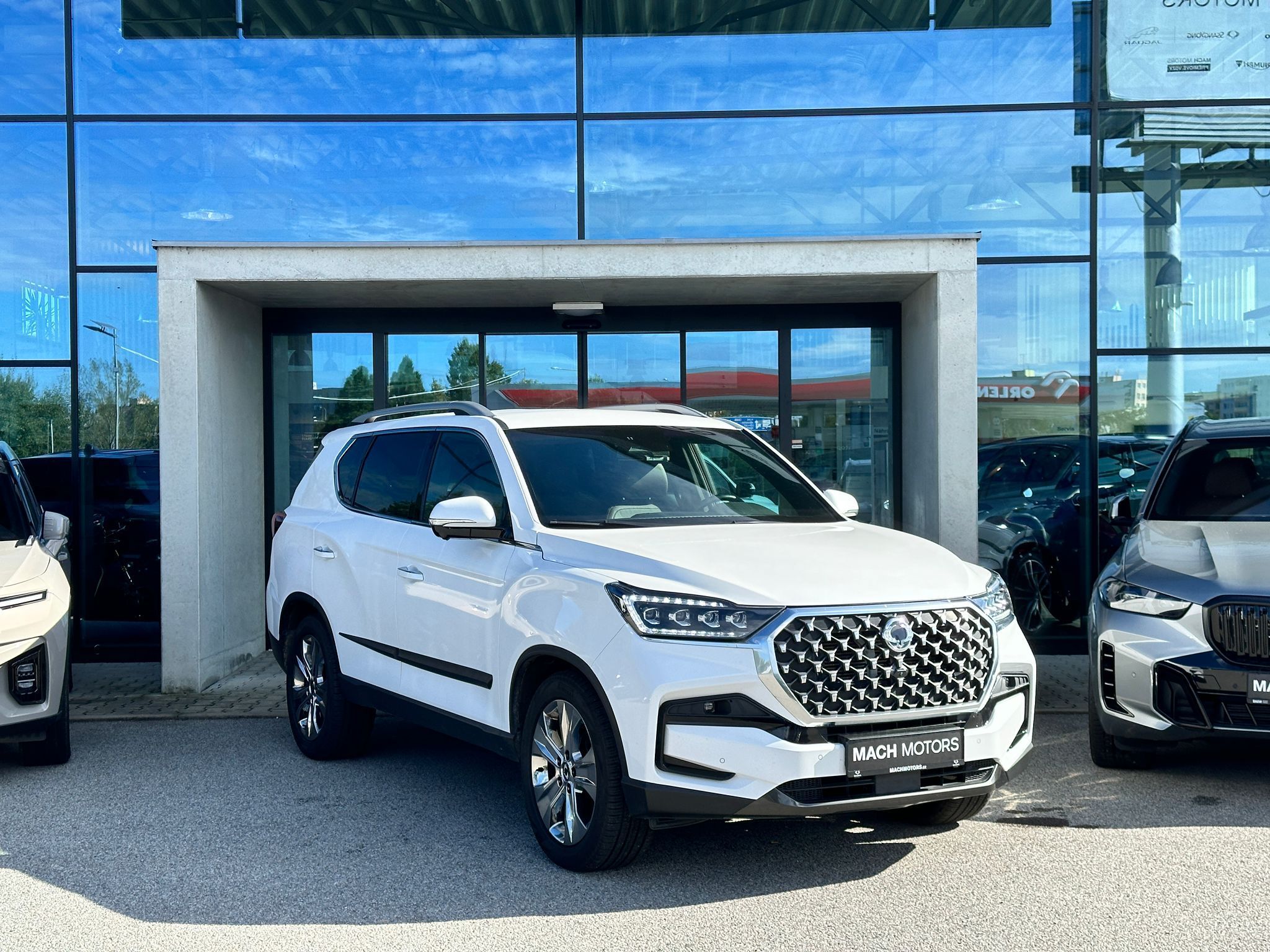 SsangYong Rexton, Premium AWD - fotka 2