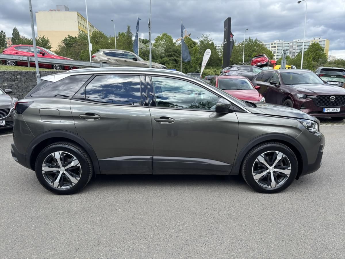 Peugeot 3008, 1,2 PT AT 1.ČR PLNÝ SERVIS - fotka 6