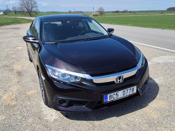 sedan 1.5 turbo 10g