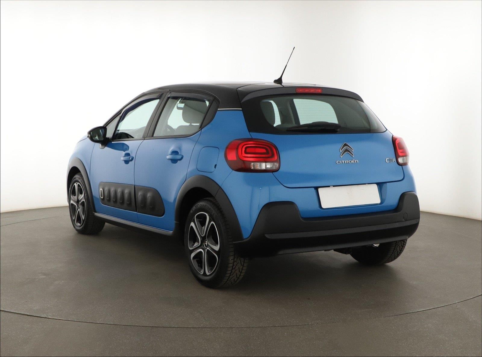 Citroën C3, 1.2 PureTech, Automat, ČR - fotka 4