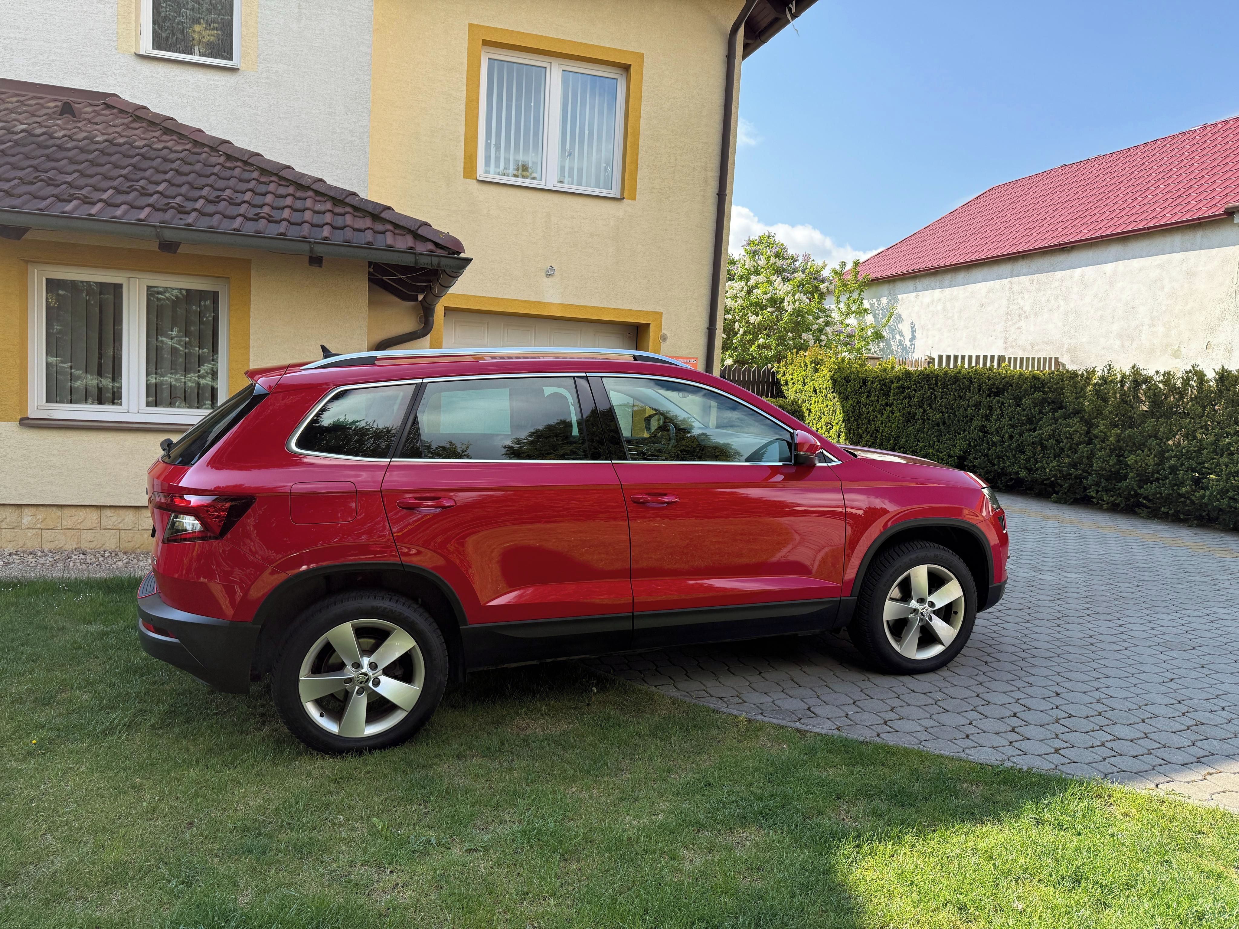 Škoda Karoq, 2,0TDI 4x4 DSG,STYLE+,EL.TAŽNÉ - fotka 5