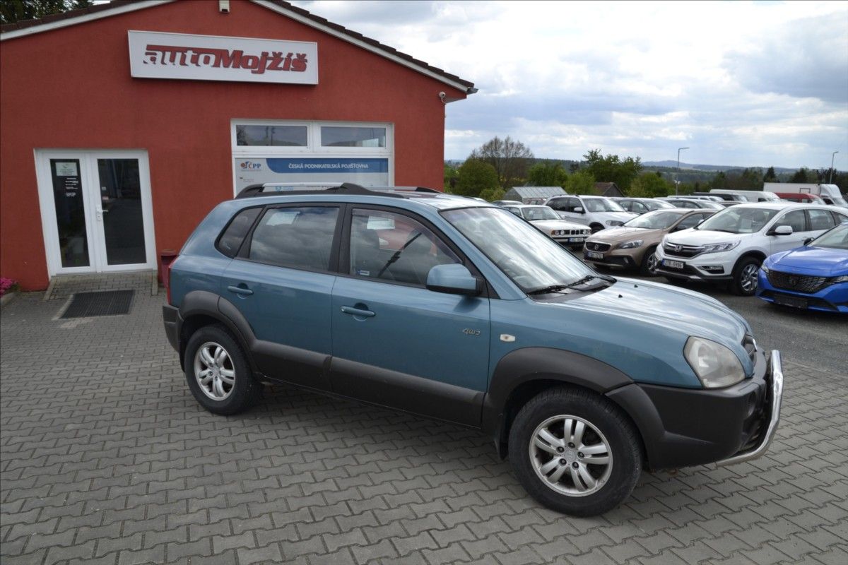 Hyundai Tucson, 2,0 CRDi 4x4 TZ -1600 KG ČR ST - fotka 6