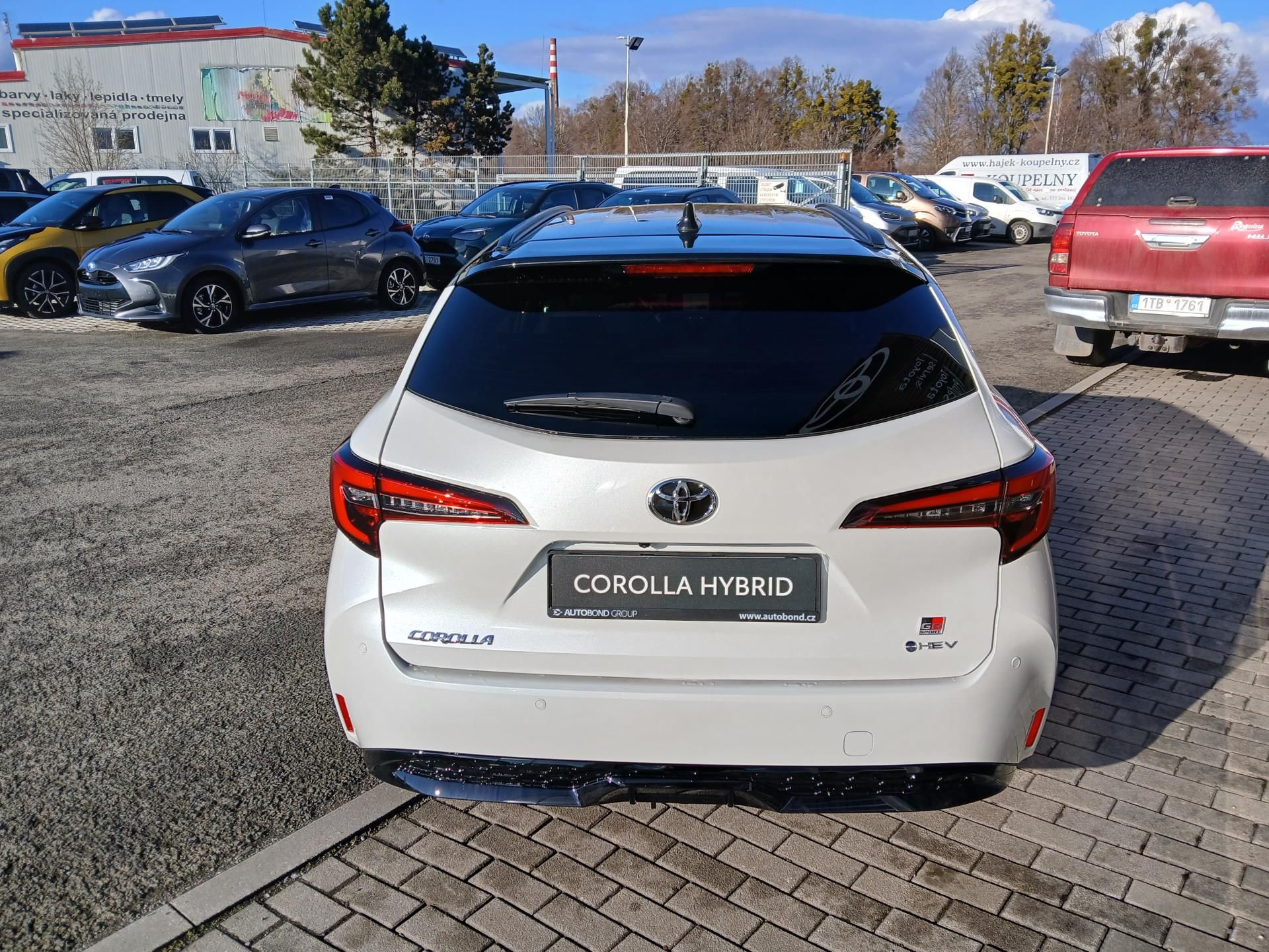 Toyota Corolla, 1.8 HEV GR Sport - fotka 5